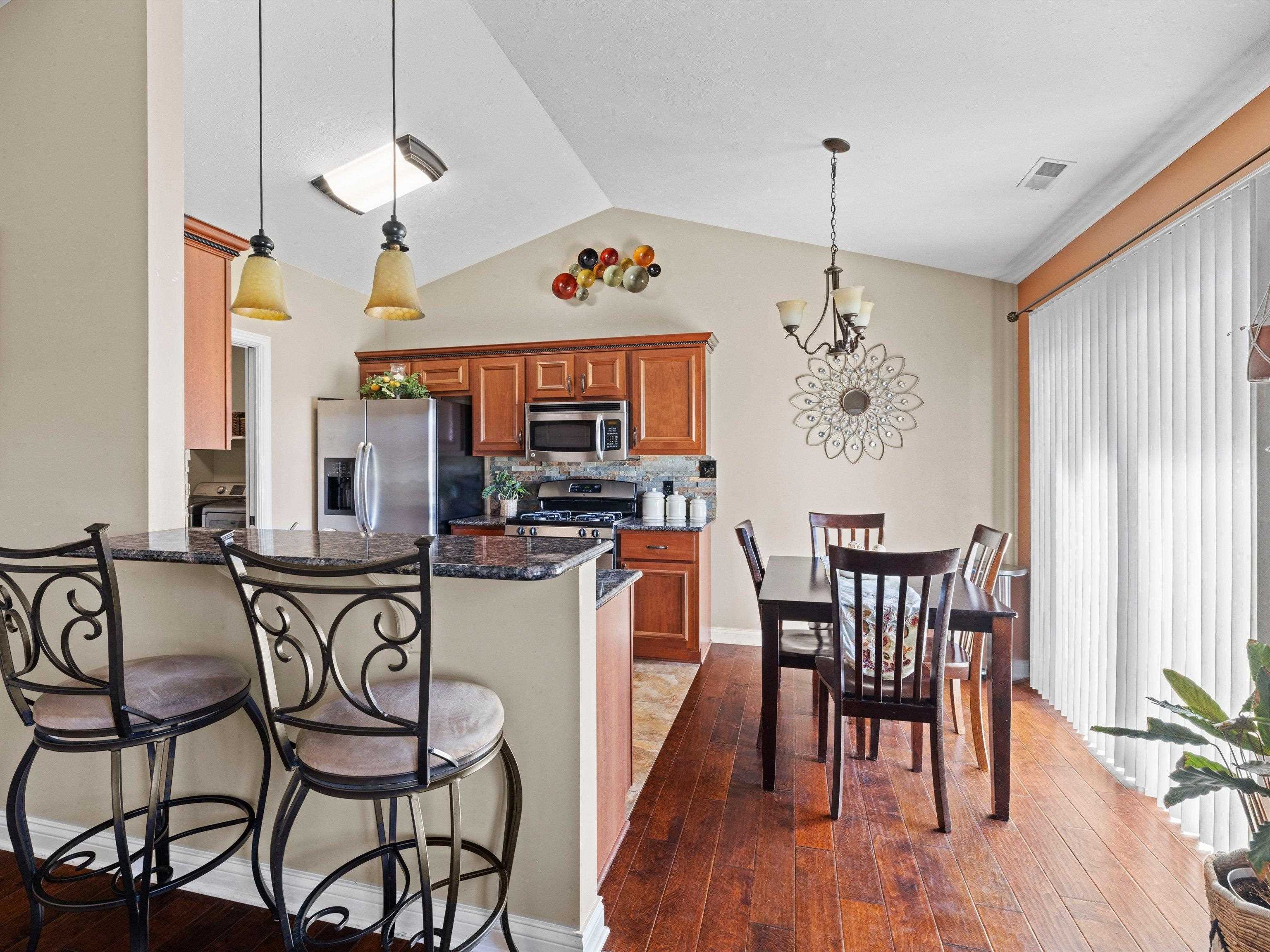 5370 Willow Brook Loop, Owensboro, Kentucky 42301, 4 Bedrooms Bedrooms, ,2 BathroomsBathrooms,Single Family Residence,For Sale,Willow Brook Loop,94407