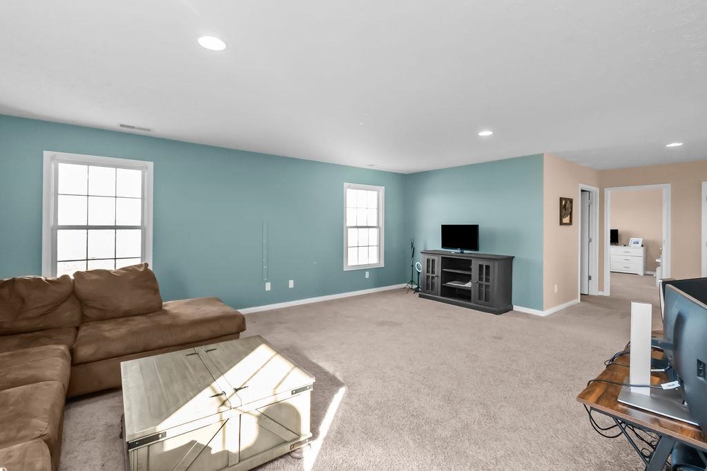 2522 Palomino Place, Owensboro, Kentucky 42301, 4 Bedrooms Bedrooms, ,2 BathroomsBathrooms,Single Family Residence,For Sale,Palomino Place,94408