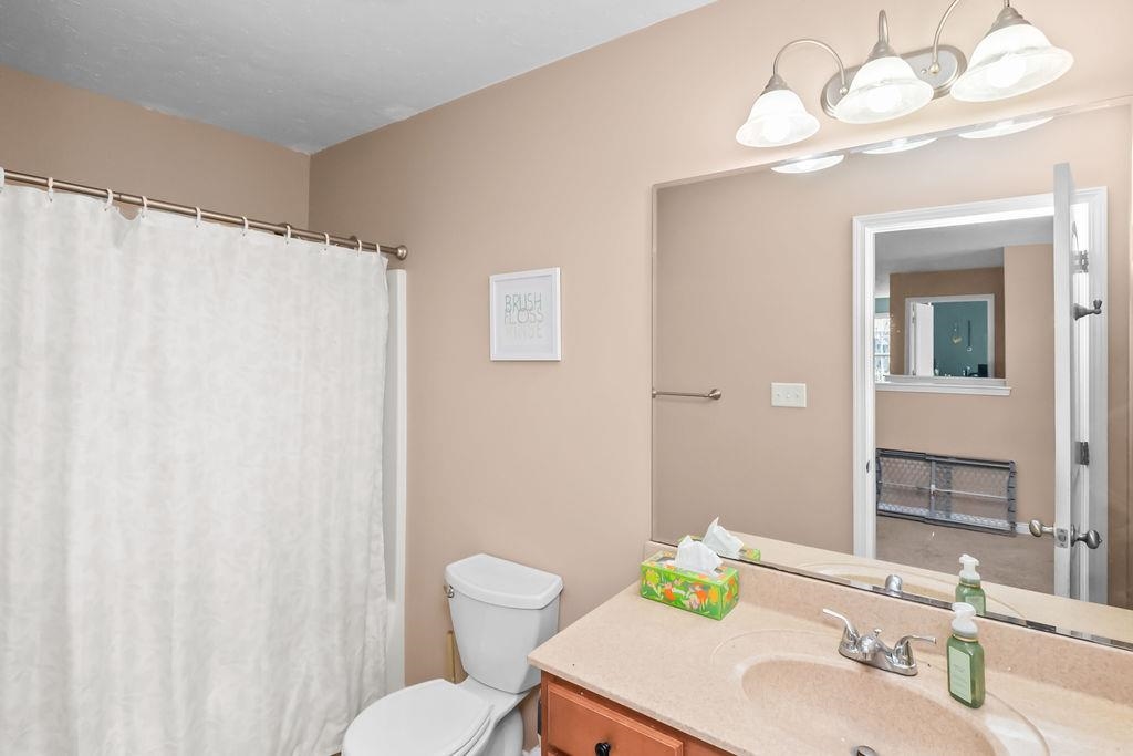 2522 Palomino Place, Owensboro, Kentucky 42301, 4 Bedrooms Bedrooms, ,2 BathroomsBathrooms,Single Family Residence,For Sale,Palomino Place,94408