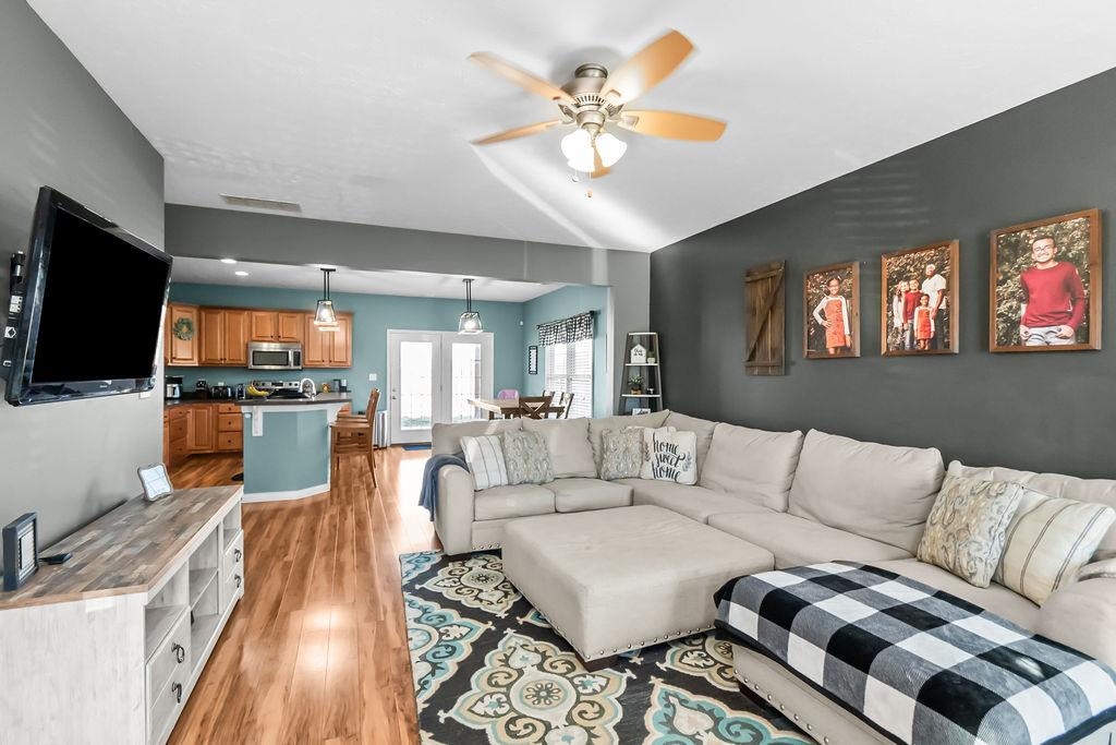 2522 Palomino Place, Owensboro, Kentucky 42301, 4 Bedrooms Bedrooms, ,2 BathroomsBathrooms,Single Family Residence,For Sale,Palomino Place,94408