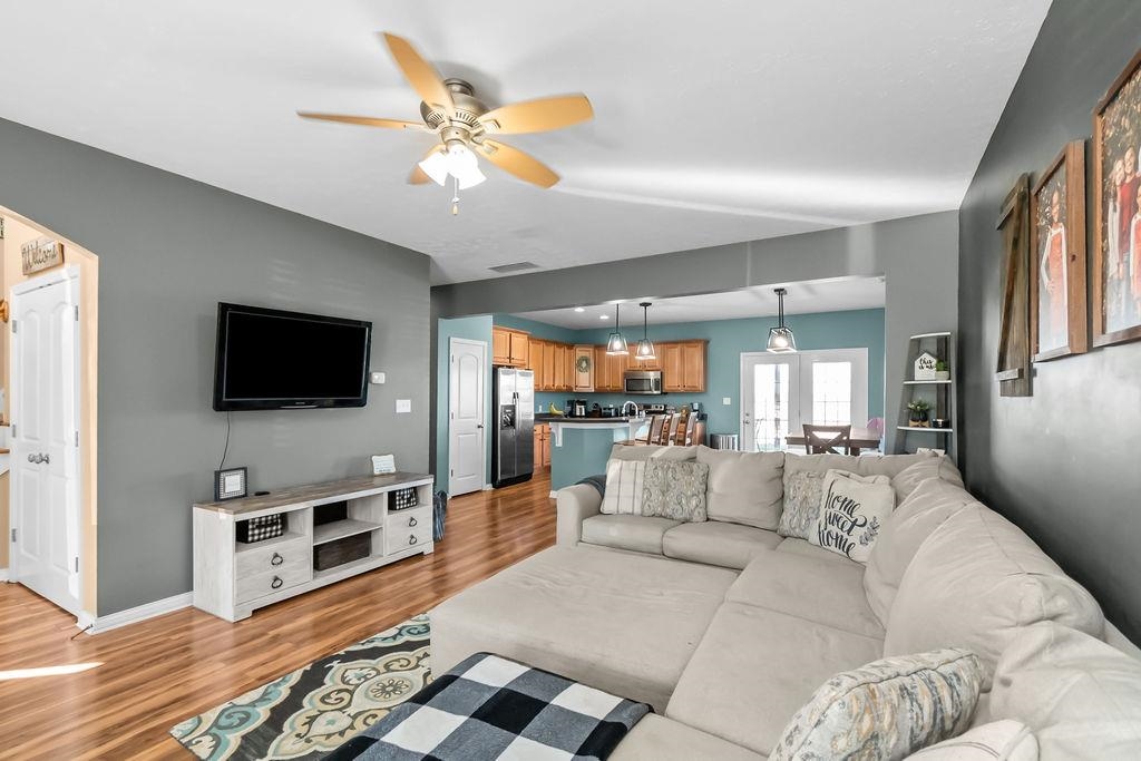 2522 Palomino Place, Owensboro, Kentucky 42301, 4 Bedrooms Bedrooms, ,2 BathroomsBathrooms,Single Family Residence,For Sale,Palomino Place,94408