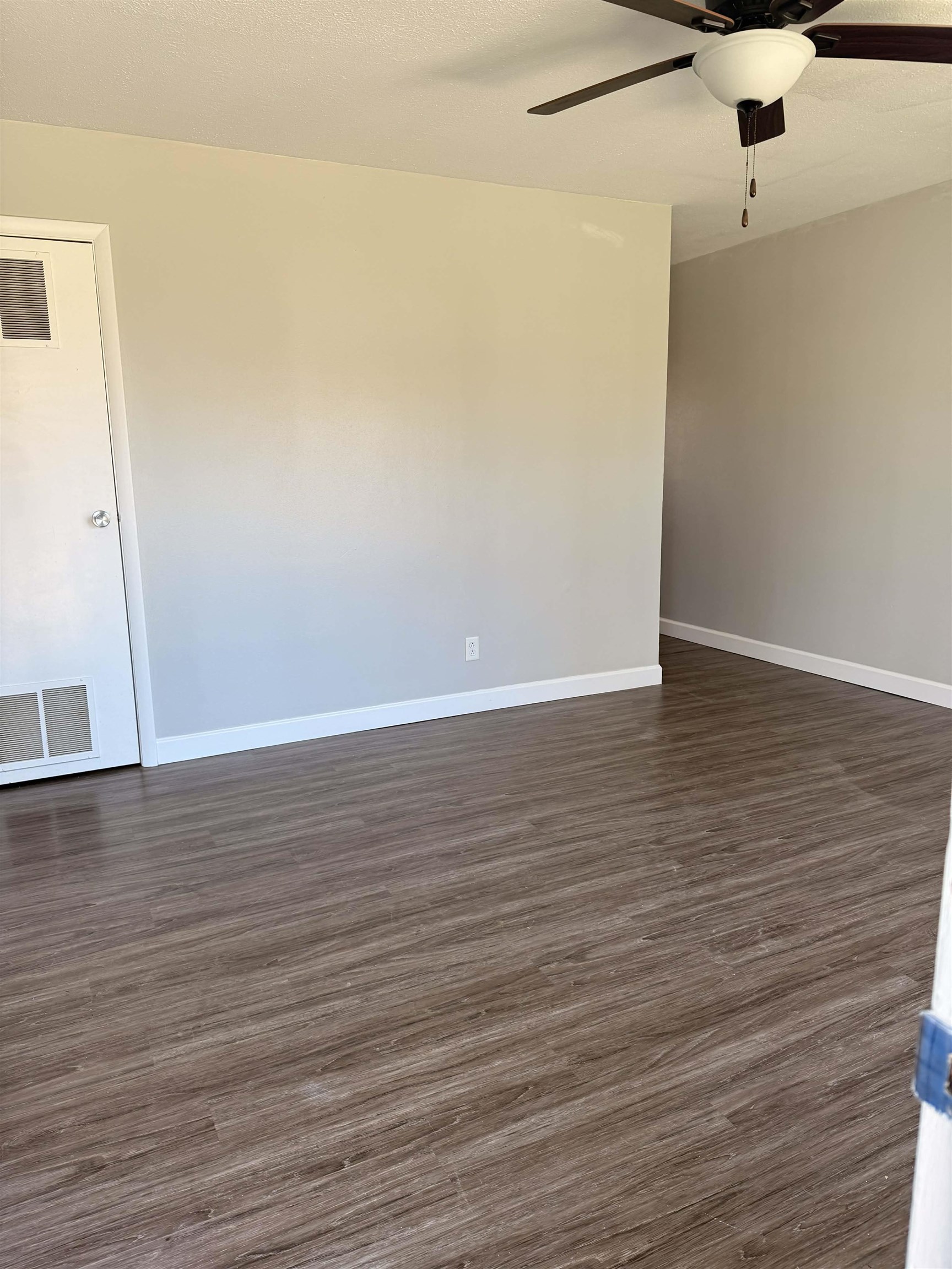 1236 Gilbert Lane, Owensboro, Kentucky 42303-1354, 3 Bedrooms Bedrooms, ,1 BathroomBathrooms,Single Family Residence,For Sale,Gilbert Lane,94409