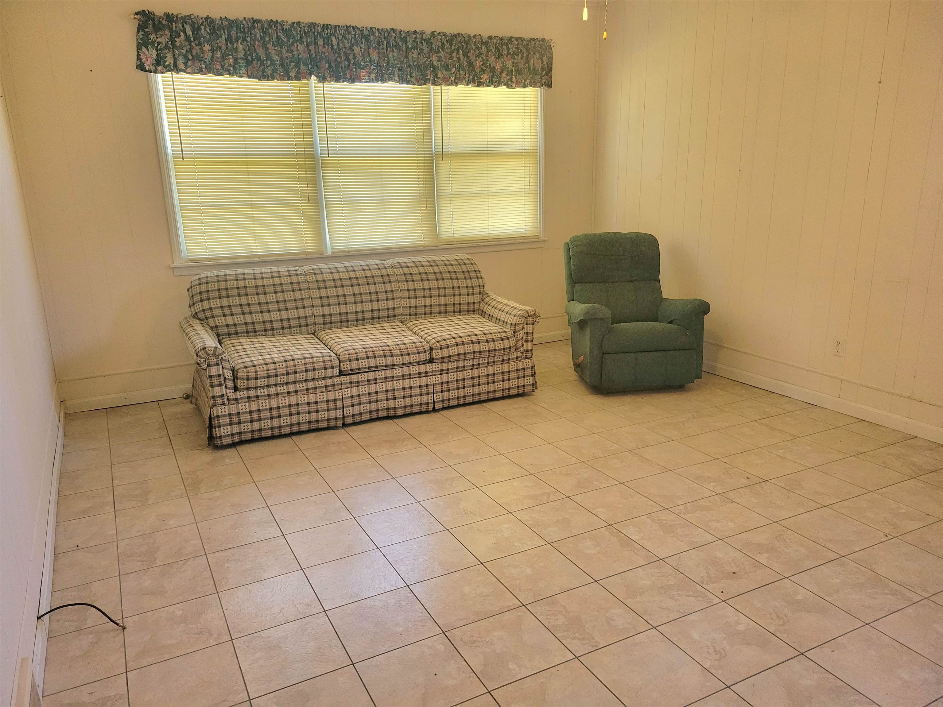 603 Madison, Beaver Dam, Kentucky 42320, 3 Bedrooms Bedrooms, ,2 BathroomsBathrooms,Single Family Residence,For Sale,Madison,94410