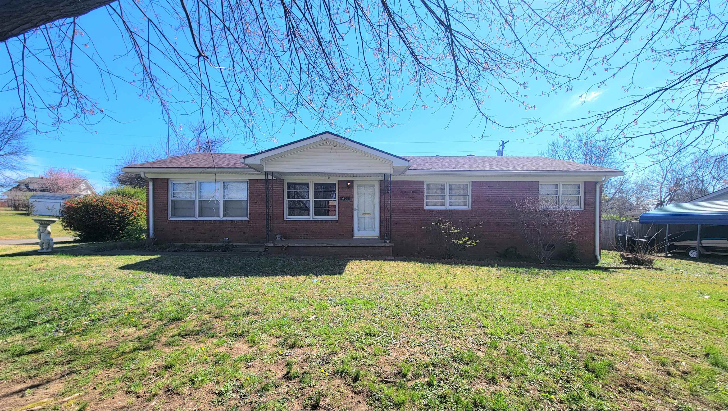 603 Madison, Beaver Dam, Kentucky 42320, 3 Bedrooms Bedrooms, ,2 BathroomsBathrooms,Single Family Residence,For Sale,Madison,94410