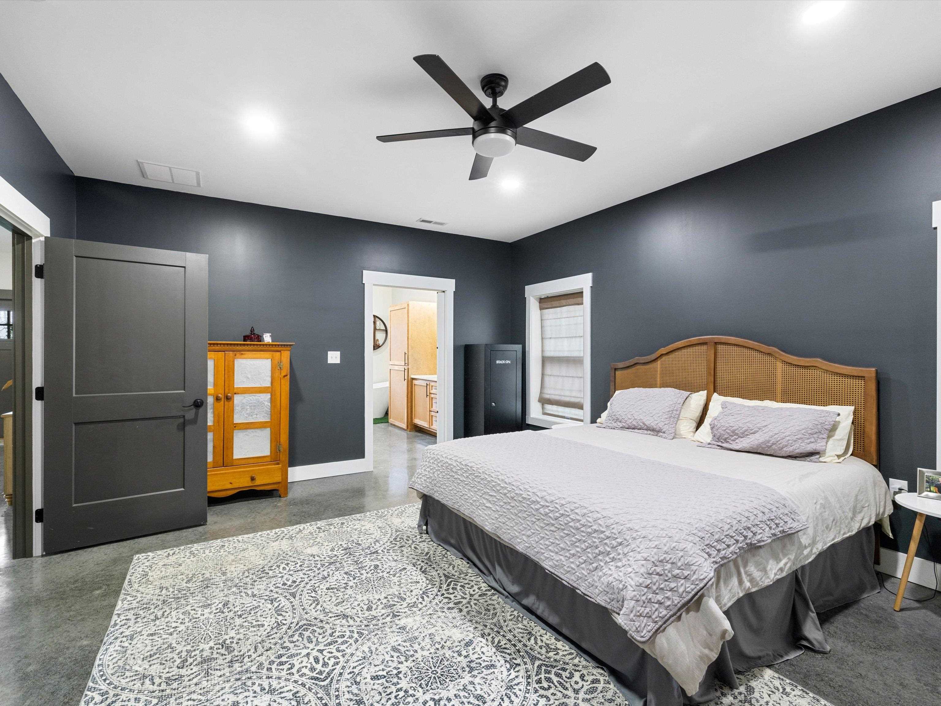 290 Railroad Bed Road, Fordsville, Kentucky 42343, 4 Bedrooms Bedrooms, ,2 BathroomsBathrooms,Single Family Residence,For Sale,Railroad Bed Road,94418