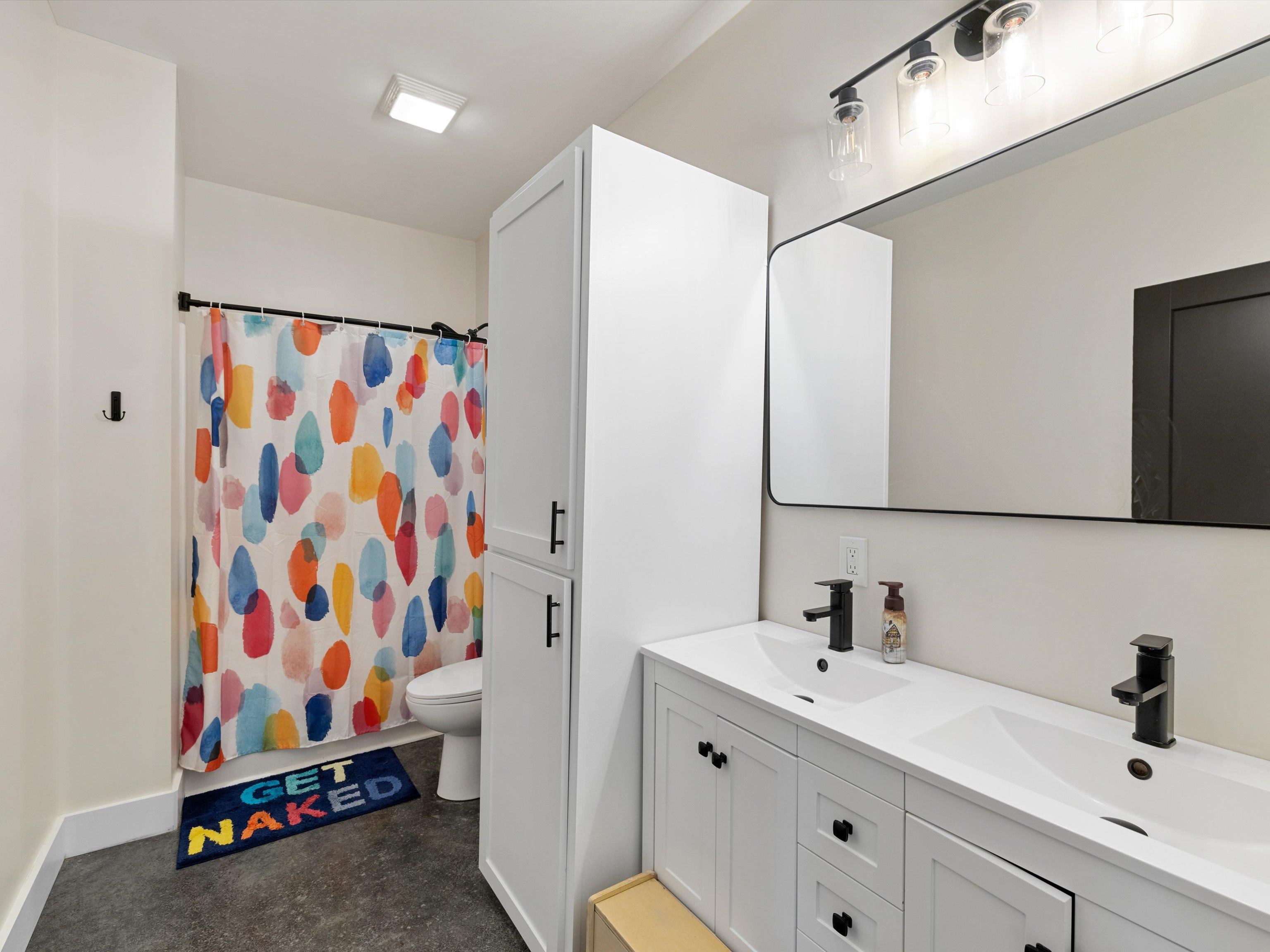 290 Railroad Bed Road, Fordsville, Kentucky 42343, 4 Bedrooms Bedrooms, ,2 BathroomsBathrooms,Single Family Residence,For Sale,Railroad Bed Road,94418