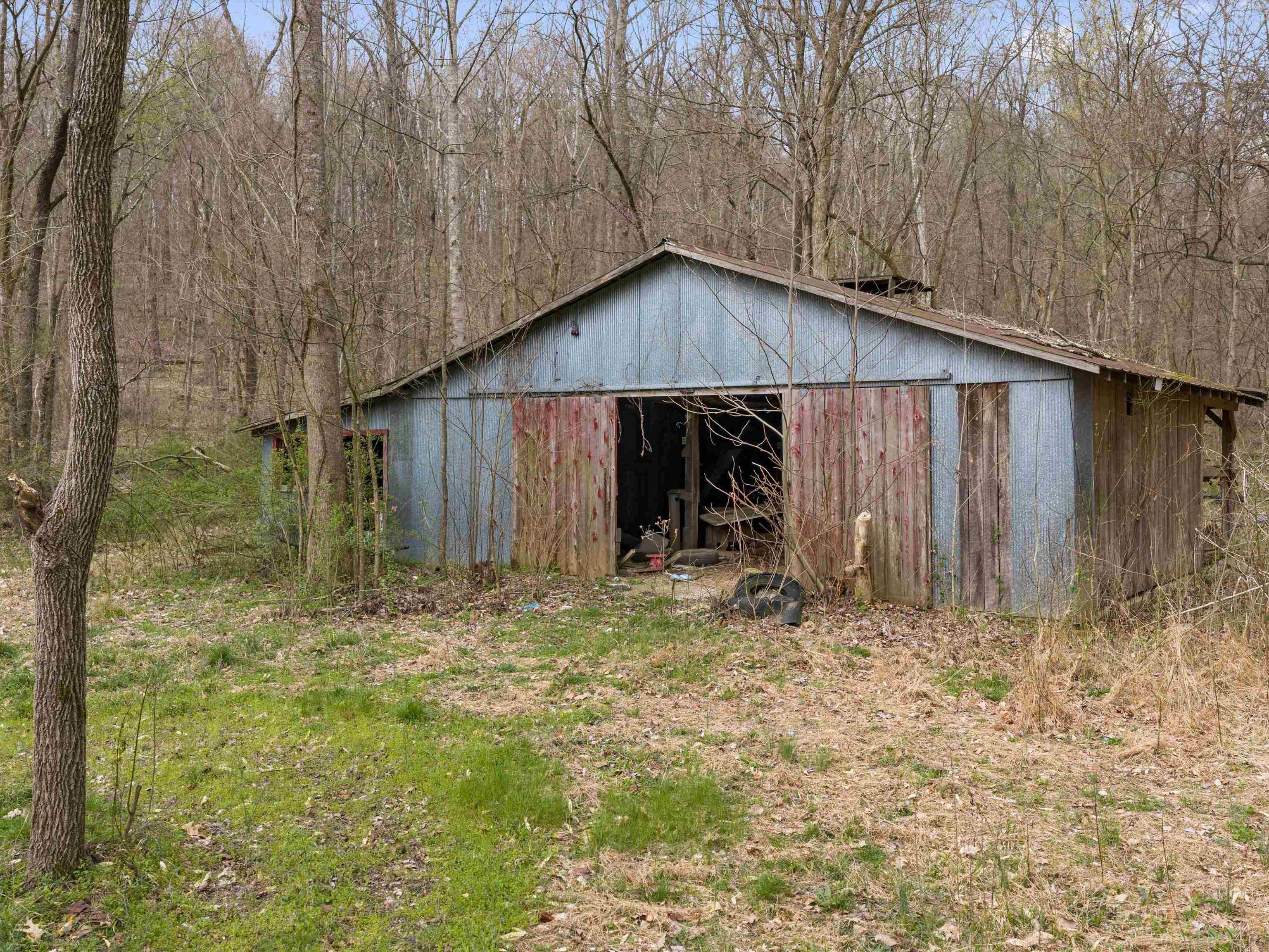 290 Railroad Bed Road, Fordsville, Kentucky 42343, 4 Bedrooms Bedrooms, ,2 BathroomsBathrooms,Single Family Residence,For Sale,Railroad Bed Road,94418