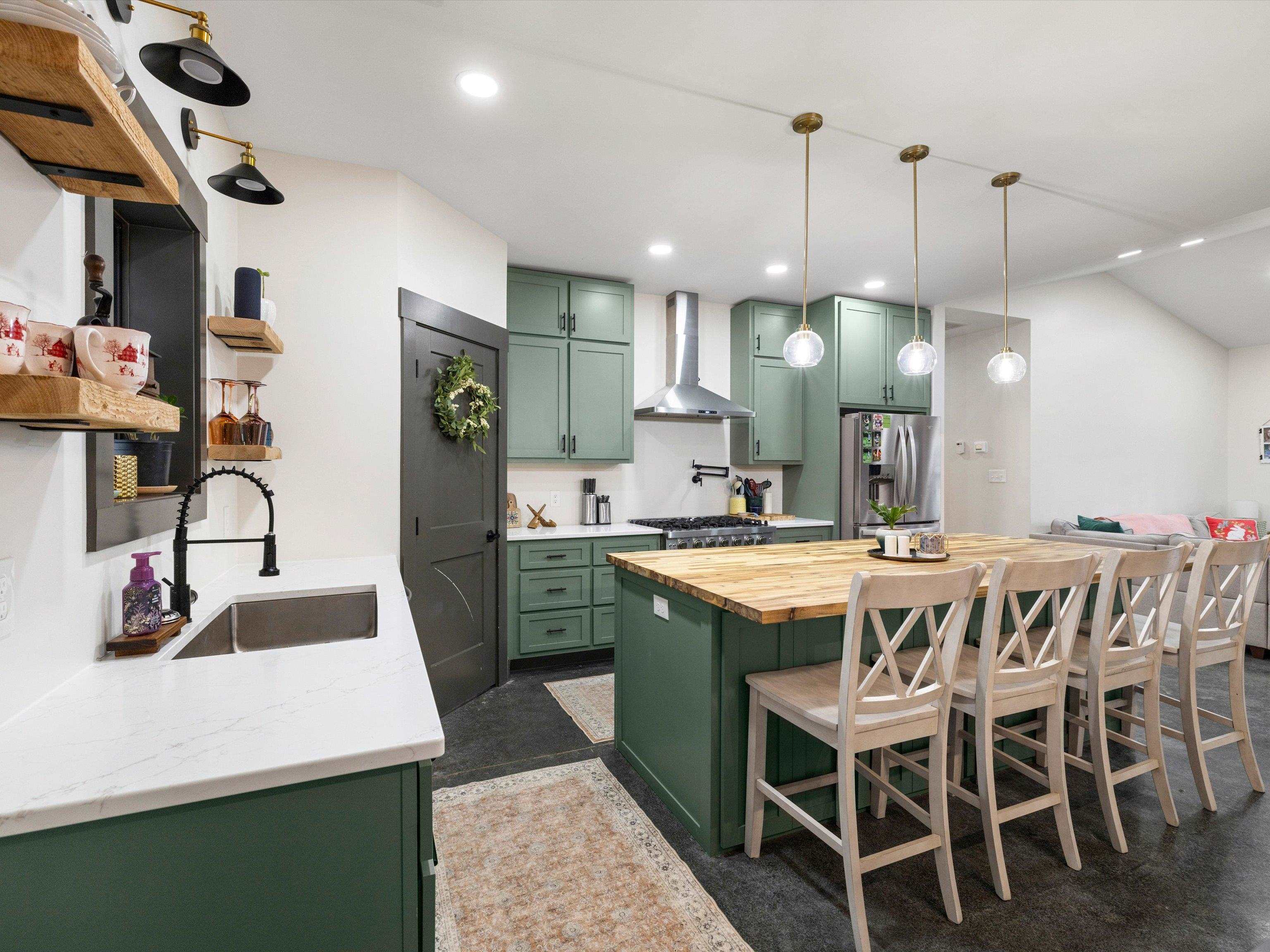 290 Railroad Bed Road, Fordsville, Kentucky 42343, 4 Bedrooms Bedrooms, ,2 BathroomsBathrooms,Single Family Residence,For Sale,Railroad Bed Road,94418