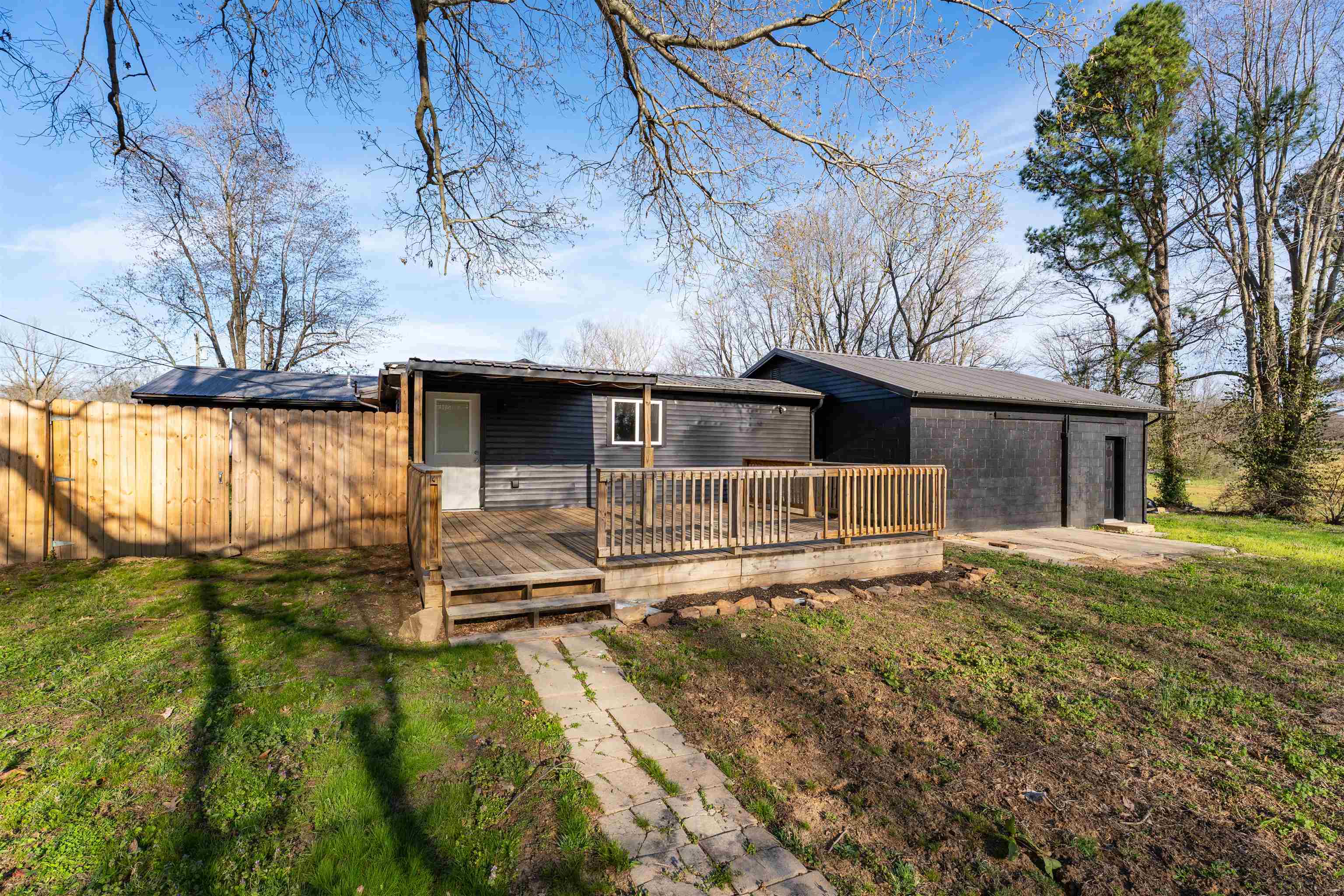 9610 US 231, Utica, Kentucky 42376, 4 Bedrooms Bedrooms, ,2 BathroomsBathrooms,Single Family Residence,For Sale,US 231,94423