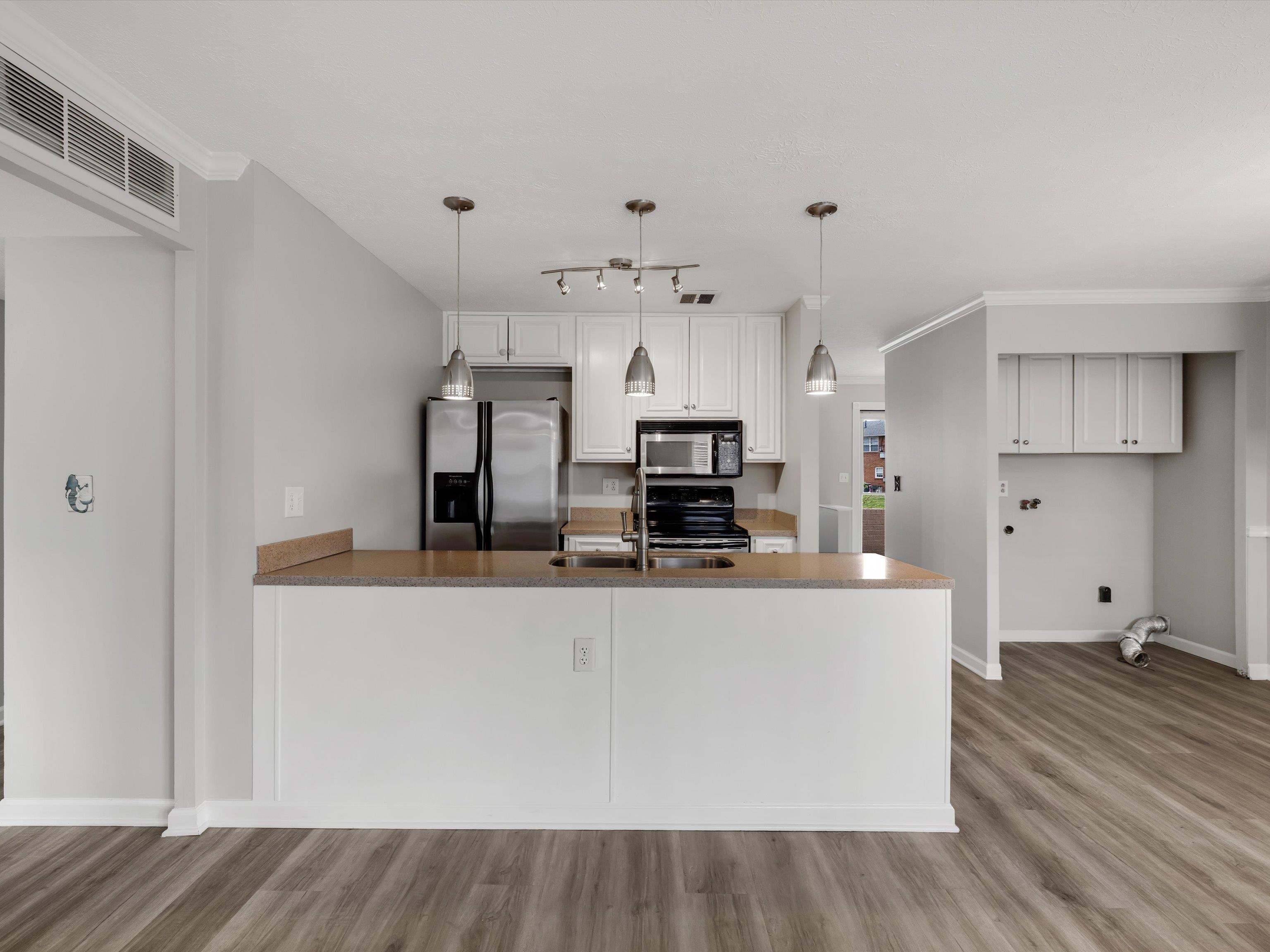 2700 Baylor Pl, Owensboro, Kentucky 42301, 3 Bedrooms Bedrooms, ,2 BathroomsBathrooms,Single Family Residence,For Sale,Baylor Pl,94424