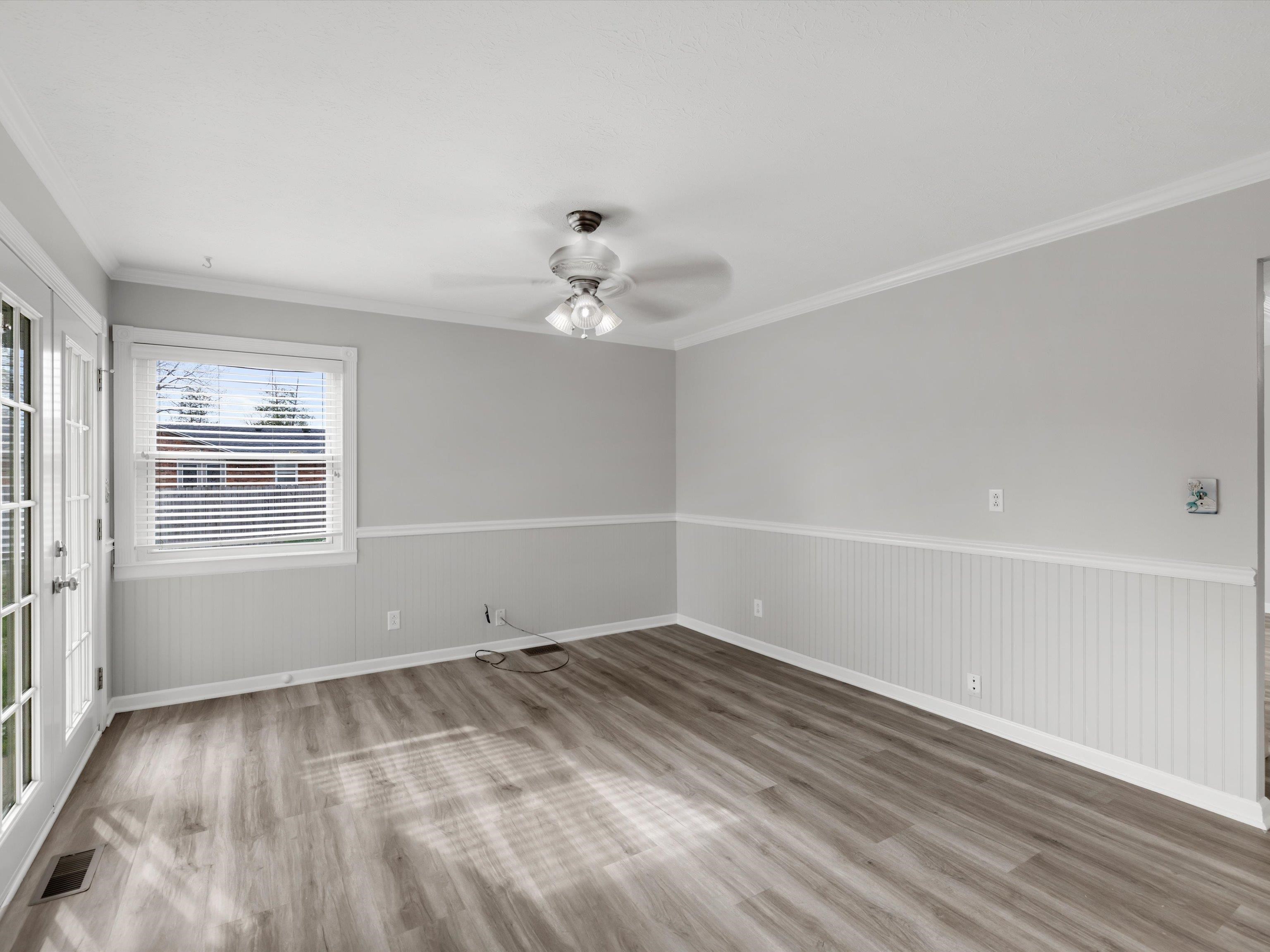 2700 Baylor Pl, Owensboro, Kentucky 42301, 3 Bedrooms Bedrooms, ,2 BathroomsBathrooms,Single Family Residence,For Sale,Baylor Pl,94424