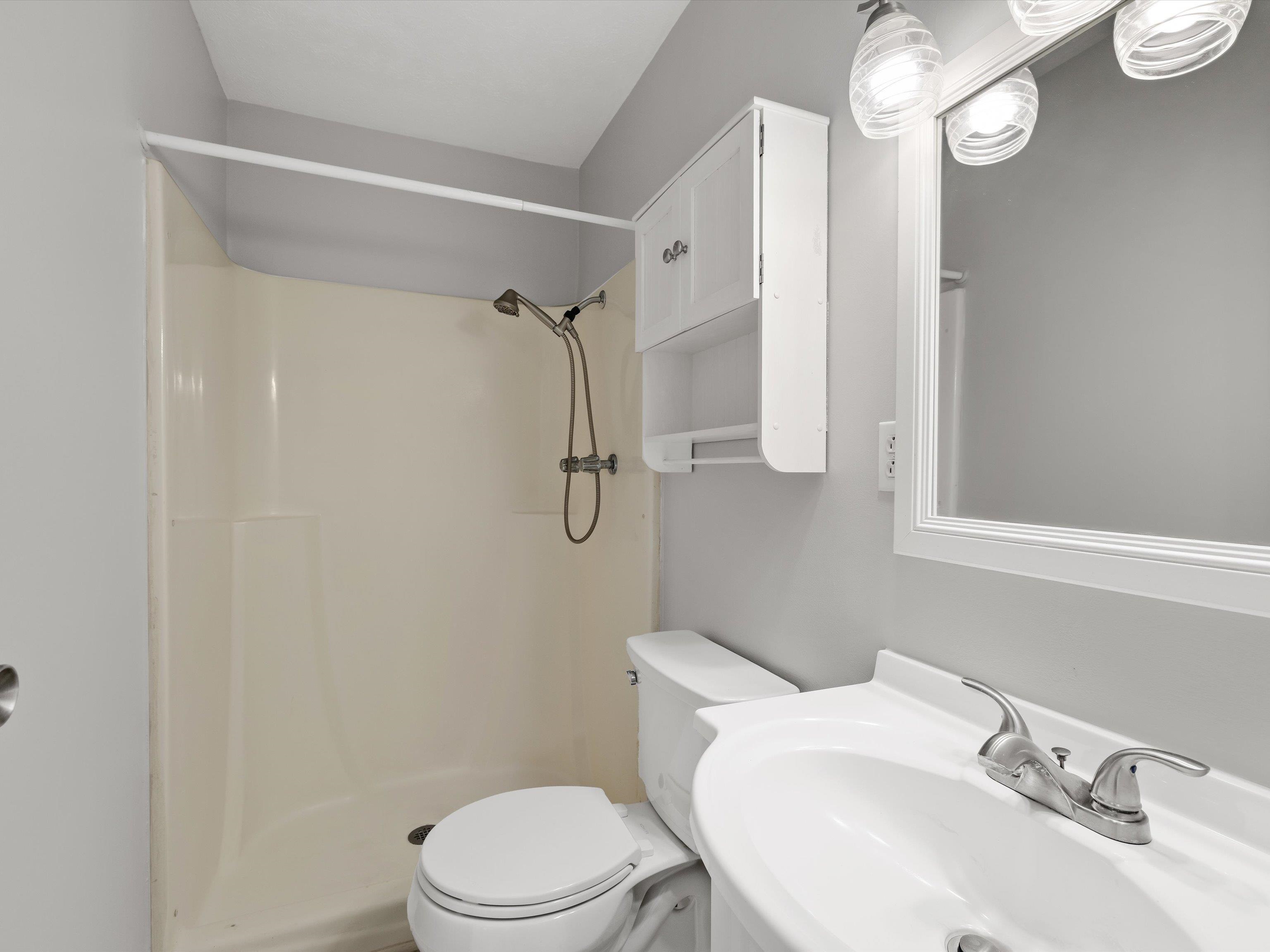 2700 Baylor Pl, Owensboro, Kentucky 42301, 3 Bedrooms Bedrooms, ,2 BathroomsBathrooms,Single Family Residence,For Sale,Baylor Pl,94424