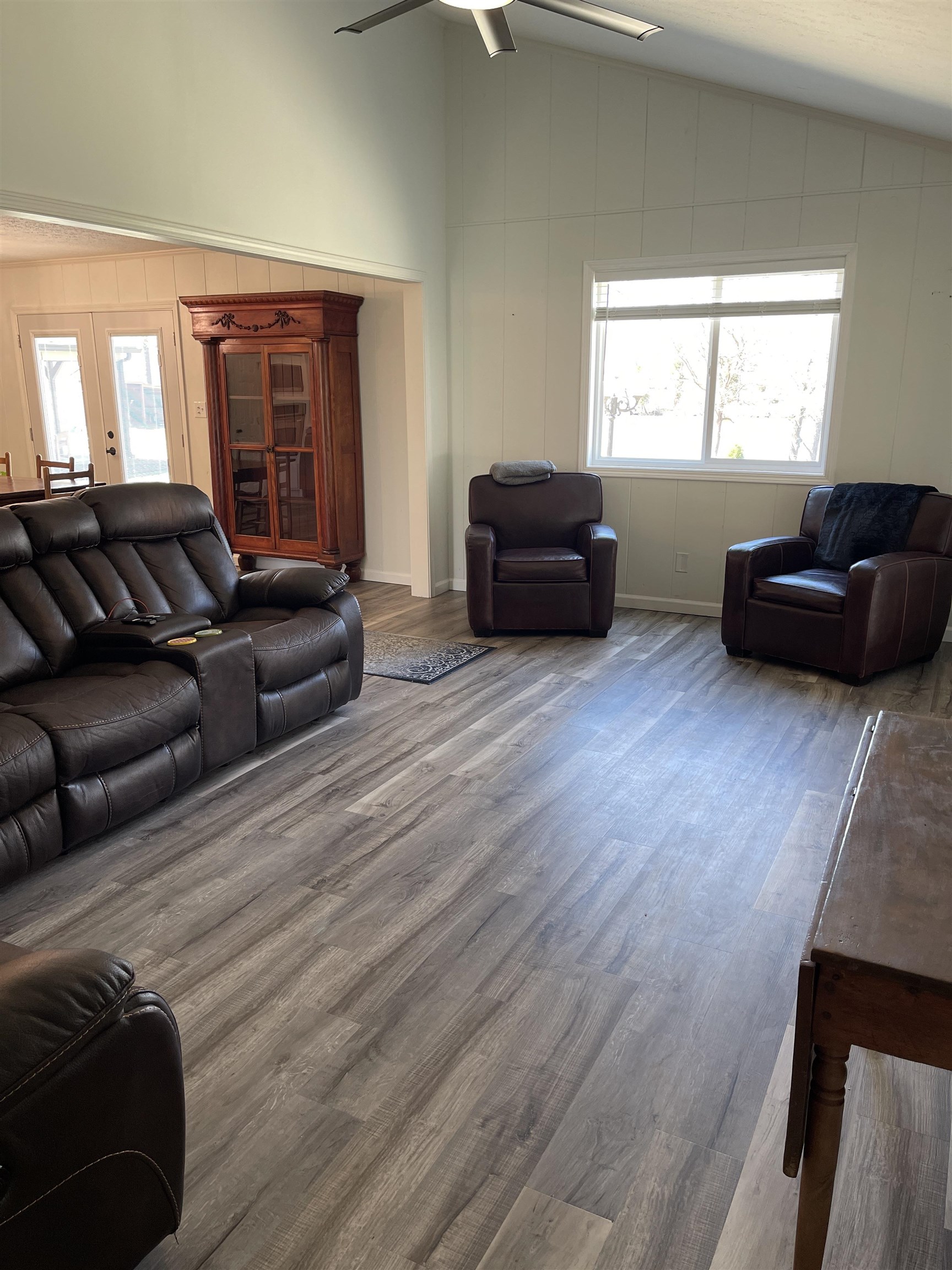 8801 Kingfisher Lake Road, Maceo, Kentucky 42355, 3 Bedrooms Bedrooms, ,3 BathroomsBathrooms,Single Family Residence,For Sale,Kingfisher Lake Road,94426