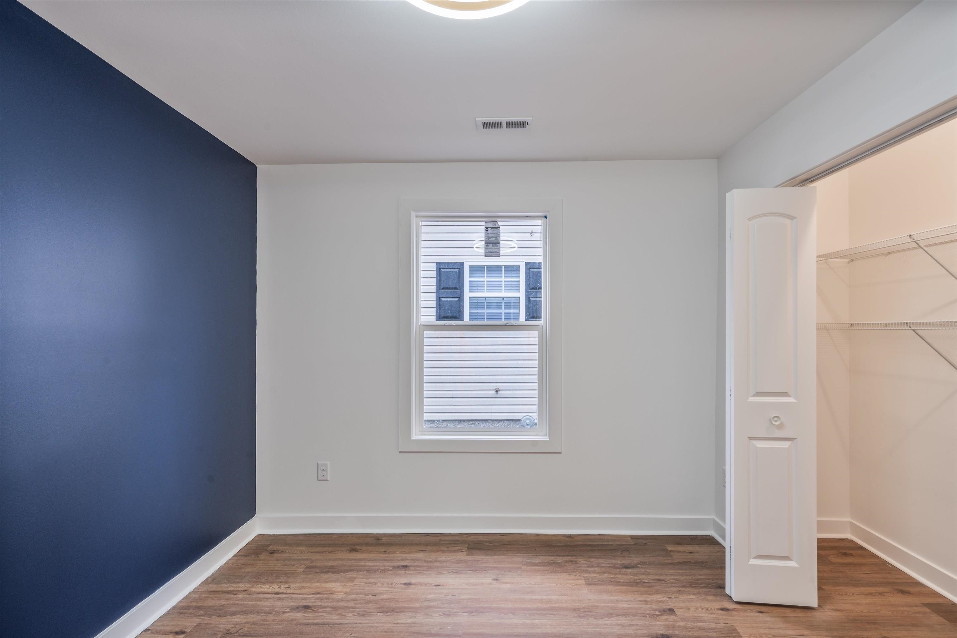 929 Hall Street, Owensboro, Kentucky 42303, 3 Bedrooms Bedrooms, ,2 BathroomsBathrooms,Single Family Residence,For Sale,Hall Street,94428