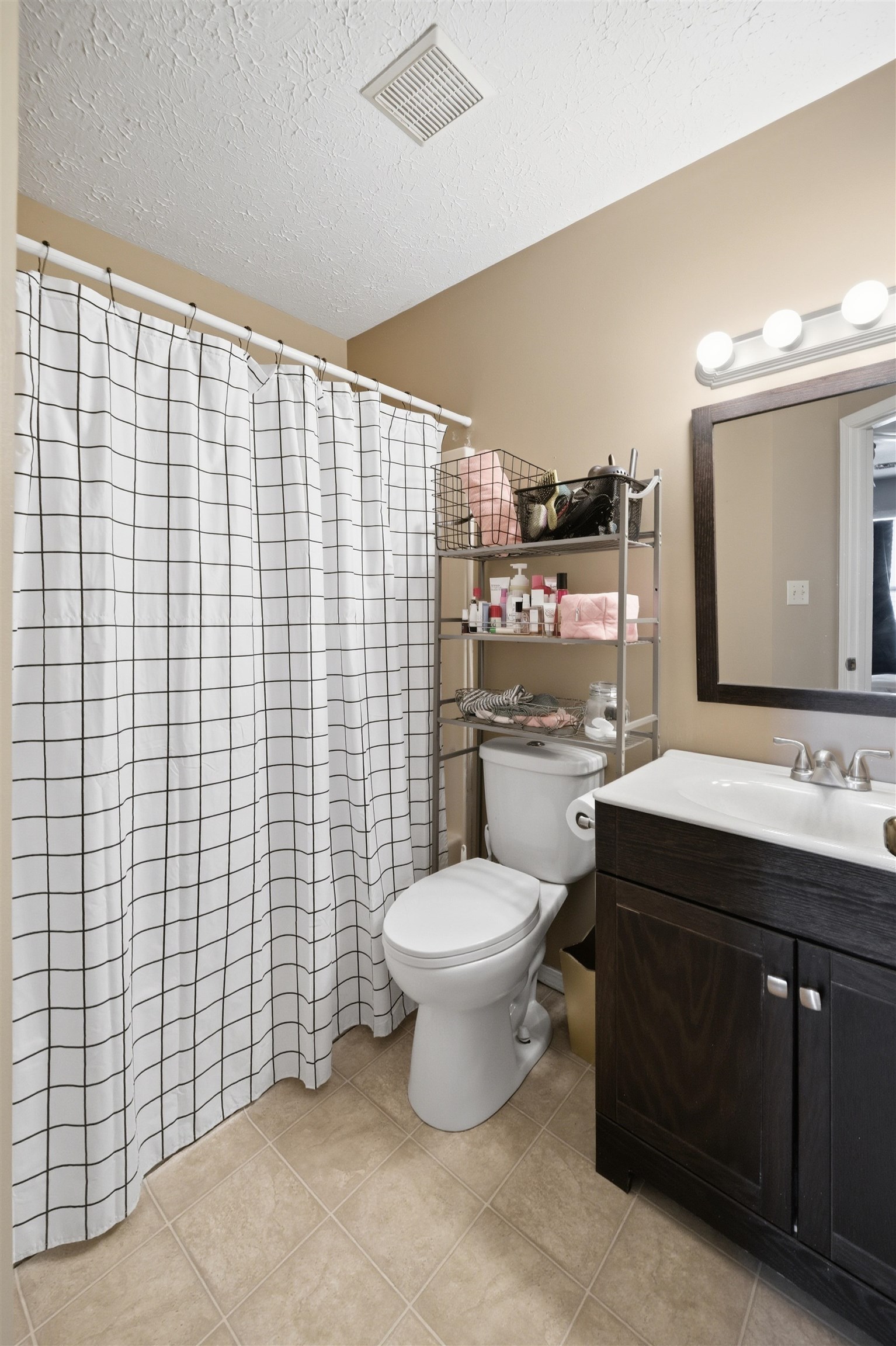 2504 Elder Drive, Owensboro, Kentucky 42301, 3 Bedrooms Bedrooms, ,2 BathroomsBathrooms,Single Family Residence,For Sale,Elder Drive,94436