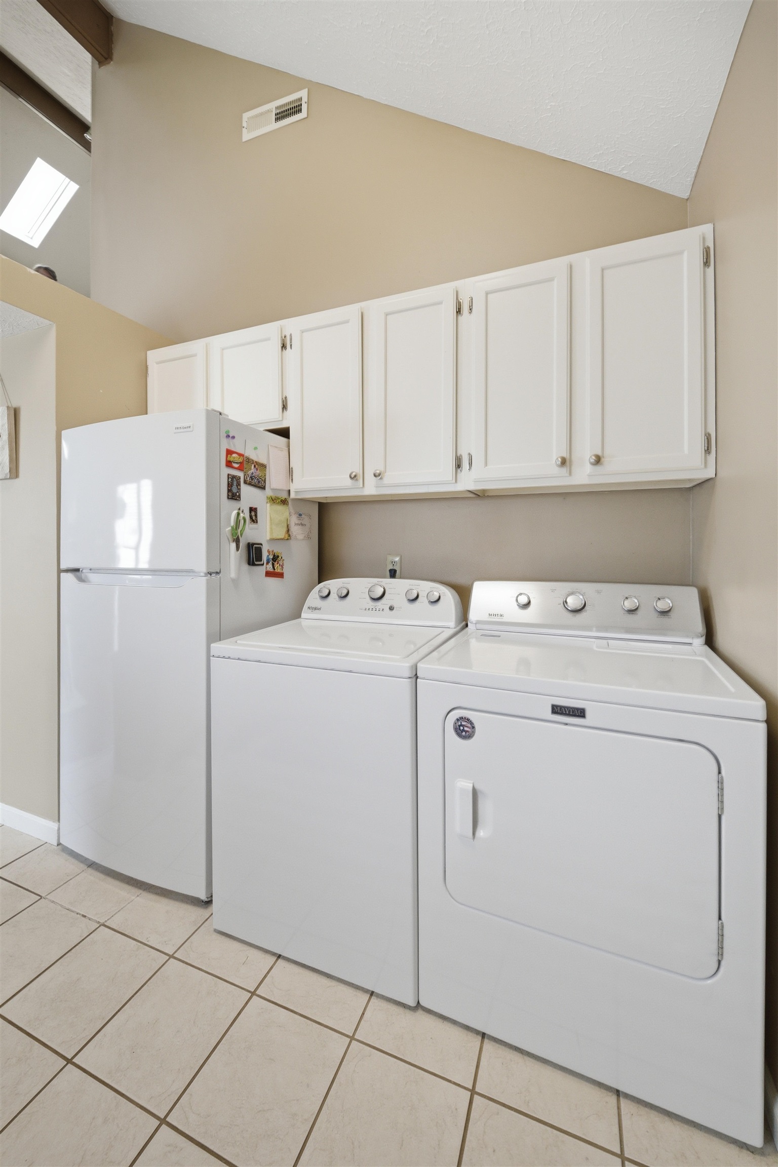 2504 Elder Drive, Owensboro, Kentucky 42301, 3 Bedrooms Bedrooms, ,2 BathroomsBathrooms,Single Family Residence,For Sale,Elder Drive,94436