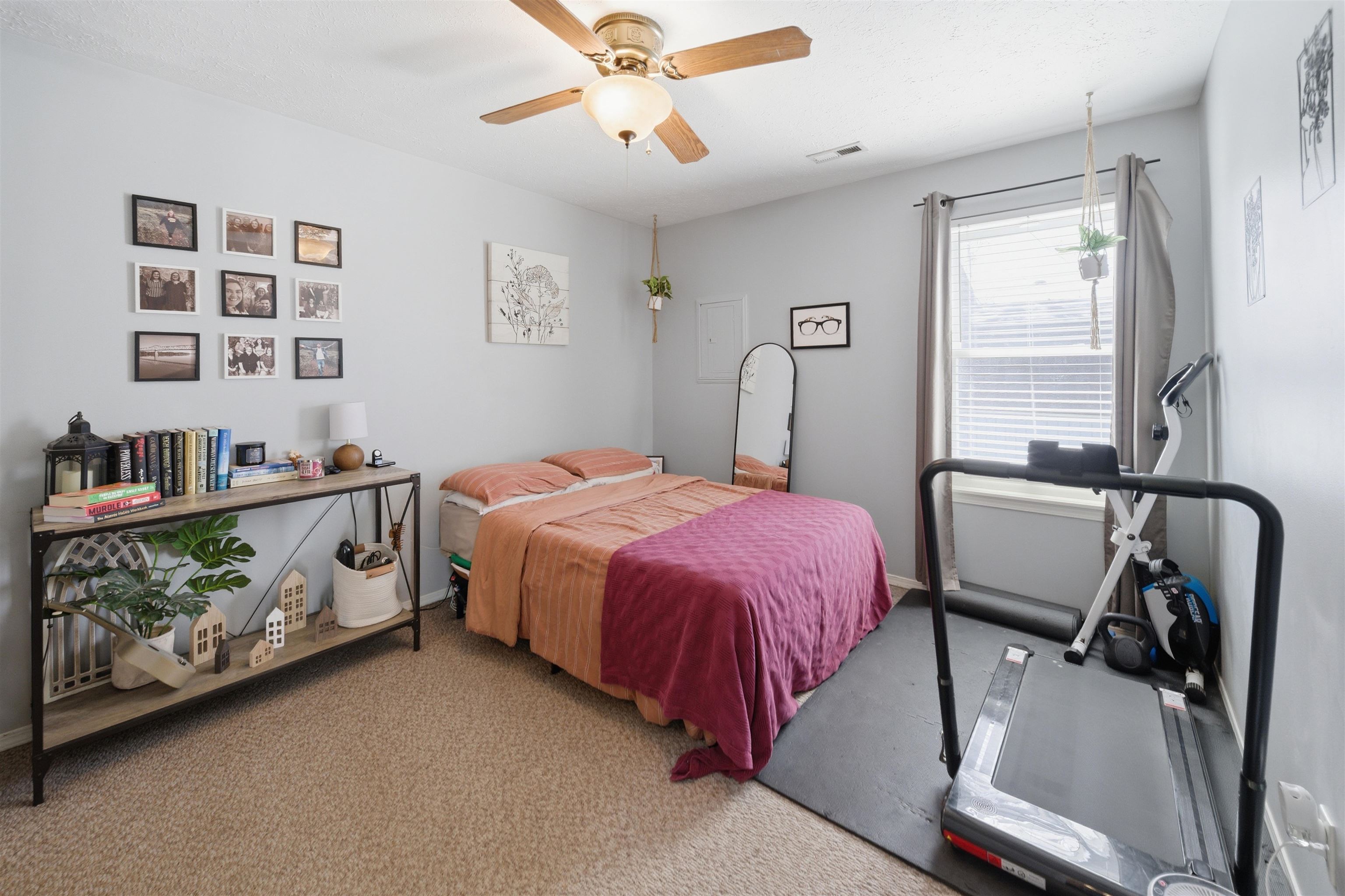 2504 Elder Drive, Owensboro, Kentucky 42301, 3 Bedrooms Bedrooms, ,2 BathroomsBathrooms,Single Family Residence,For Sale,Elder Drive,94436