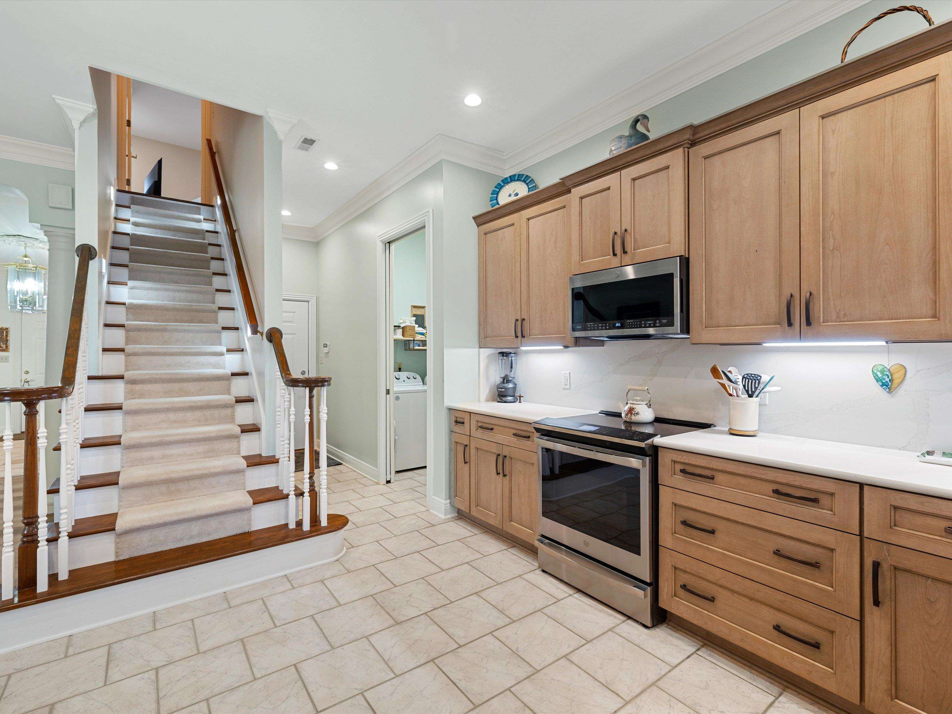 2334 Ford Avenue, Owensboro, Kentucky 42301, 4 Bedrooms Bedrooms, ,3 BathroomsBathrooms,Single Family Residence,For Sale,Ford Avenue,94437