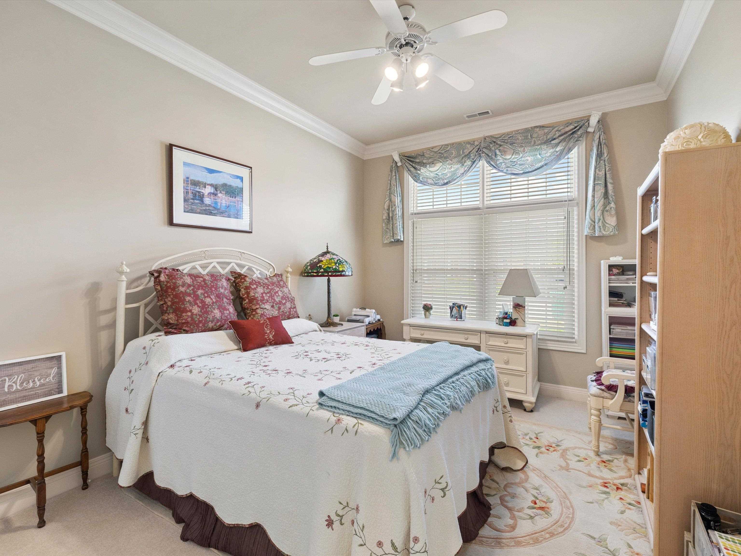 2334 Ford Avenue, Owensboro, Kentucky 42301, 4 Bedrooms Bedrooms, ,3 BathroomsBathrooms,Single Family Residence,For Sale,Ford Avenue,94437