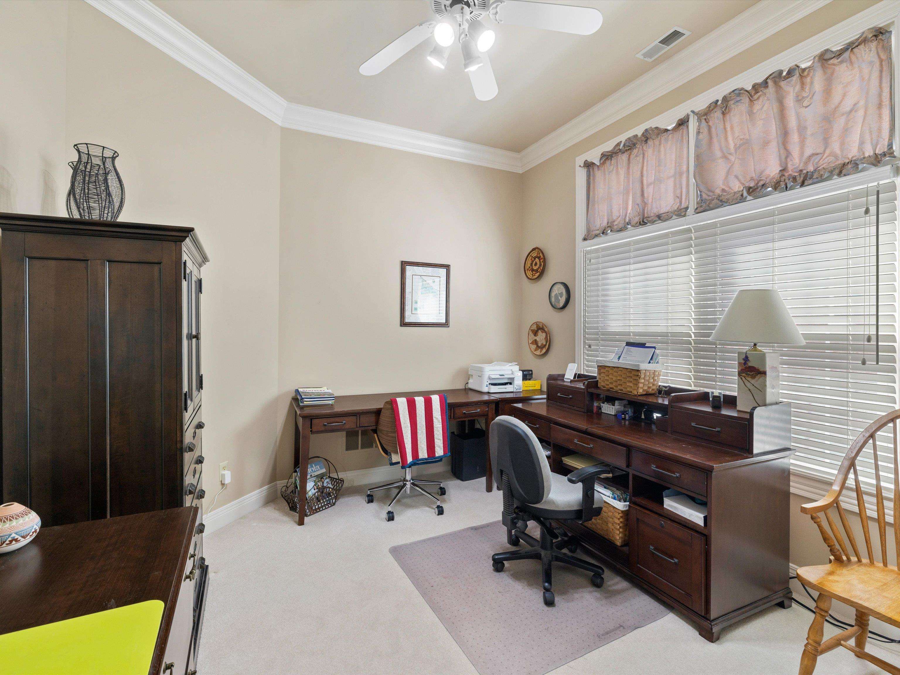 2334 Ford Avenue, Owensboro, Kentucky 42301, 4 Bedrooms Bedrooms, ,3 BathroomsBathrooms,Single Family Residence,For Sale,Ford Avenue,94437