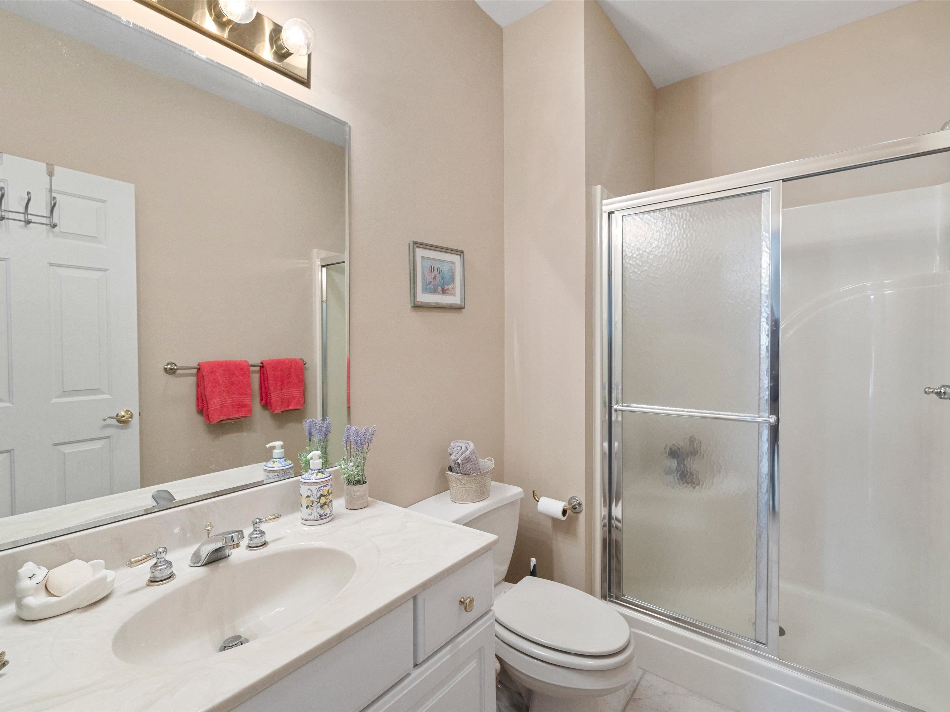 2334 Ford Avenue, Owensboro, Kentucky 42301, 4 Bedrooms Bedrooms, ,3 BathroomsBathrooms,Single Family Residence,For Sale,Ford Avenue,94437