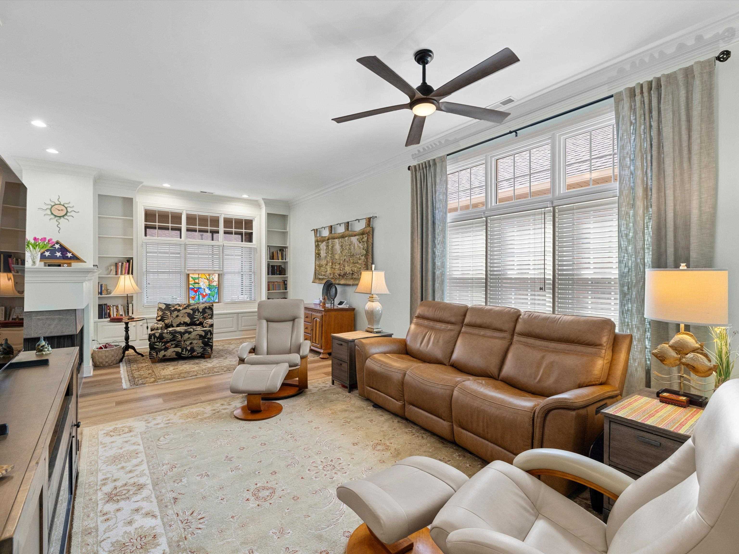 2334 Ford Avenue, Owensboro, Kentucky 42301, 4 Bedrooms Bedrooms, ,3 BathroomsBathrooms,Single Family Residence,For Sale,Ford Avenue,94437