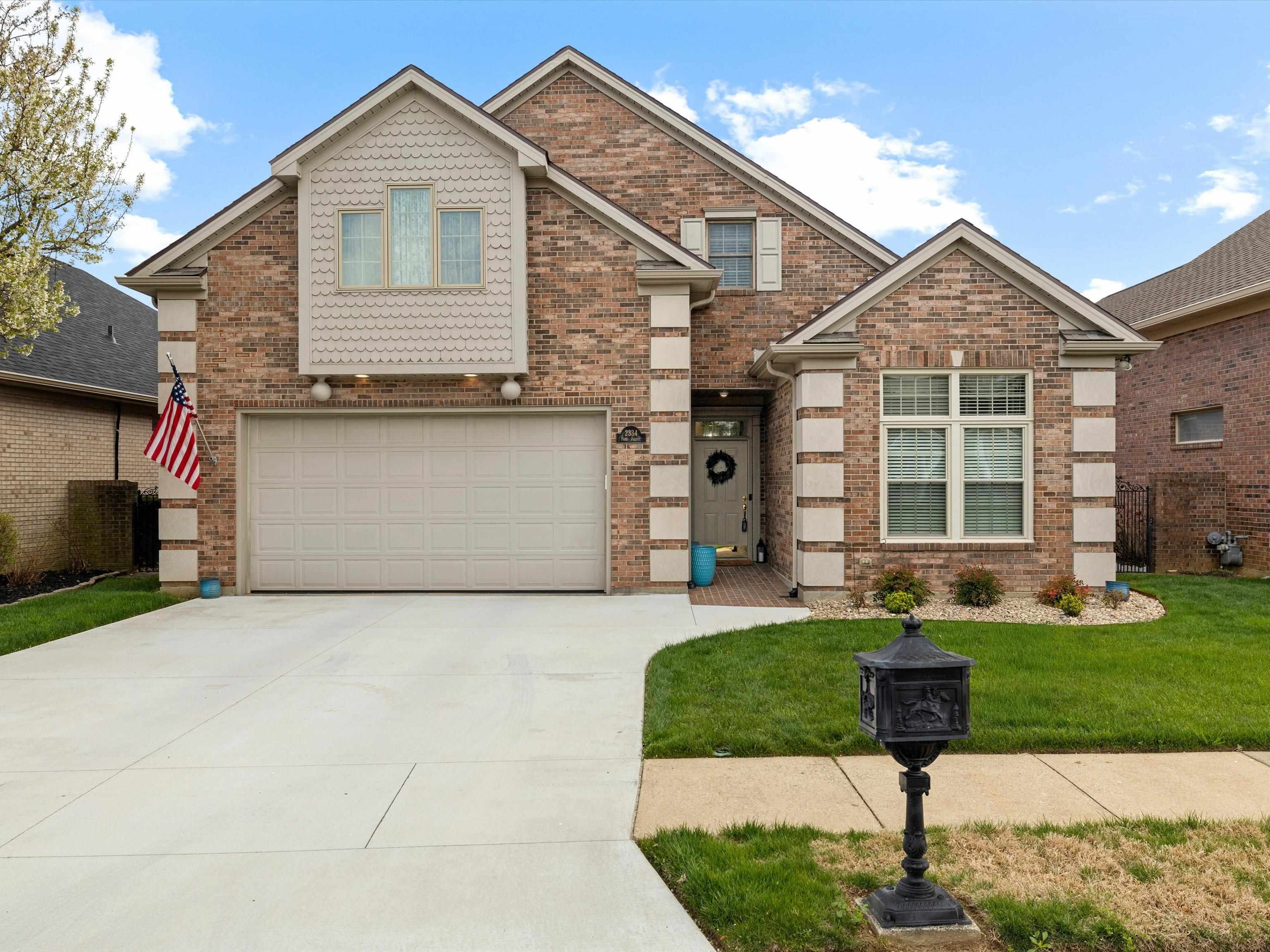 2334 Ford Avenue, Owensboro, Kentucky 42301, 4 Bedrooms Bedrooms, ,3 BathroomsBathrooms,Single Family Residence,For Sale,Ford Avenue,94437