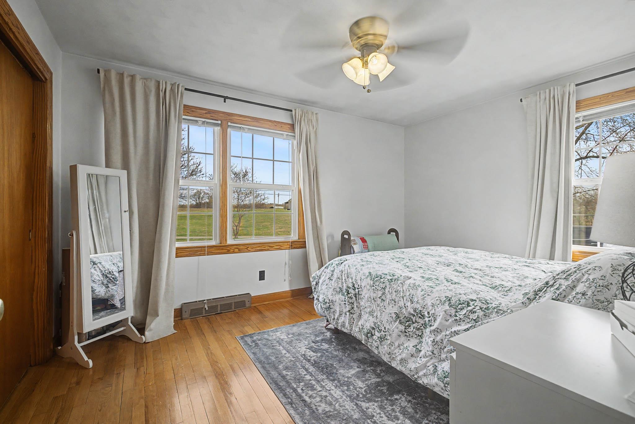 11235 Hwy 764, Whitesville, Kentucky 42378, 5 Bedrooms Bedrooms, ,3 BathroomsBathrooms,Single Family Residence,For Sale,Hwy 764,94438