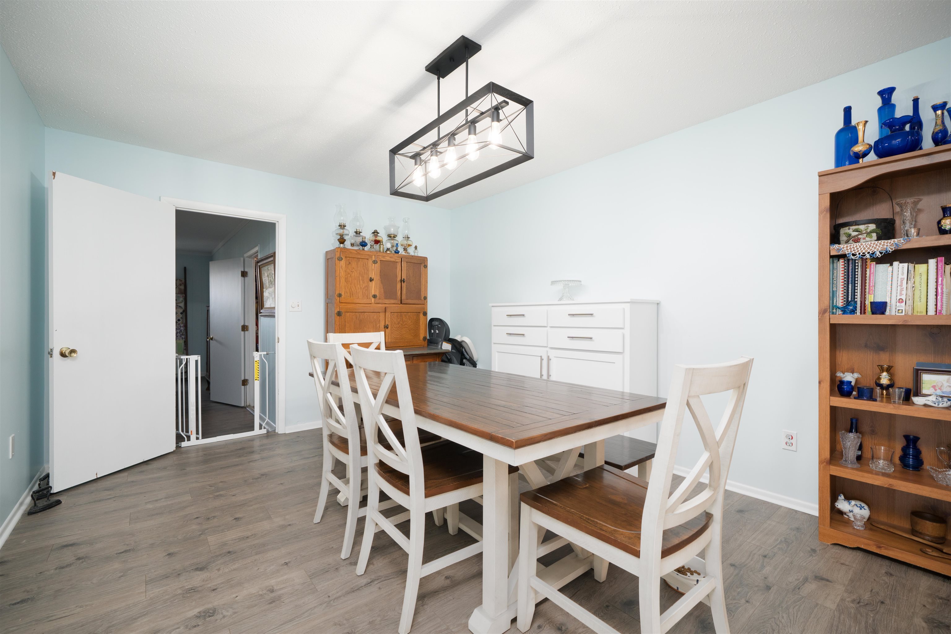 2615 Old Hartford Rd, Owensboro, Kentucky 42303, 4 Bedrooms Bedrooms, ,2 BathroomsBathrooms,Single Family Residence,For Sale,Old Hartford Rd,94446