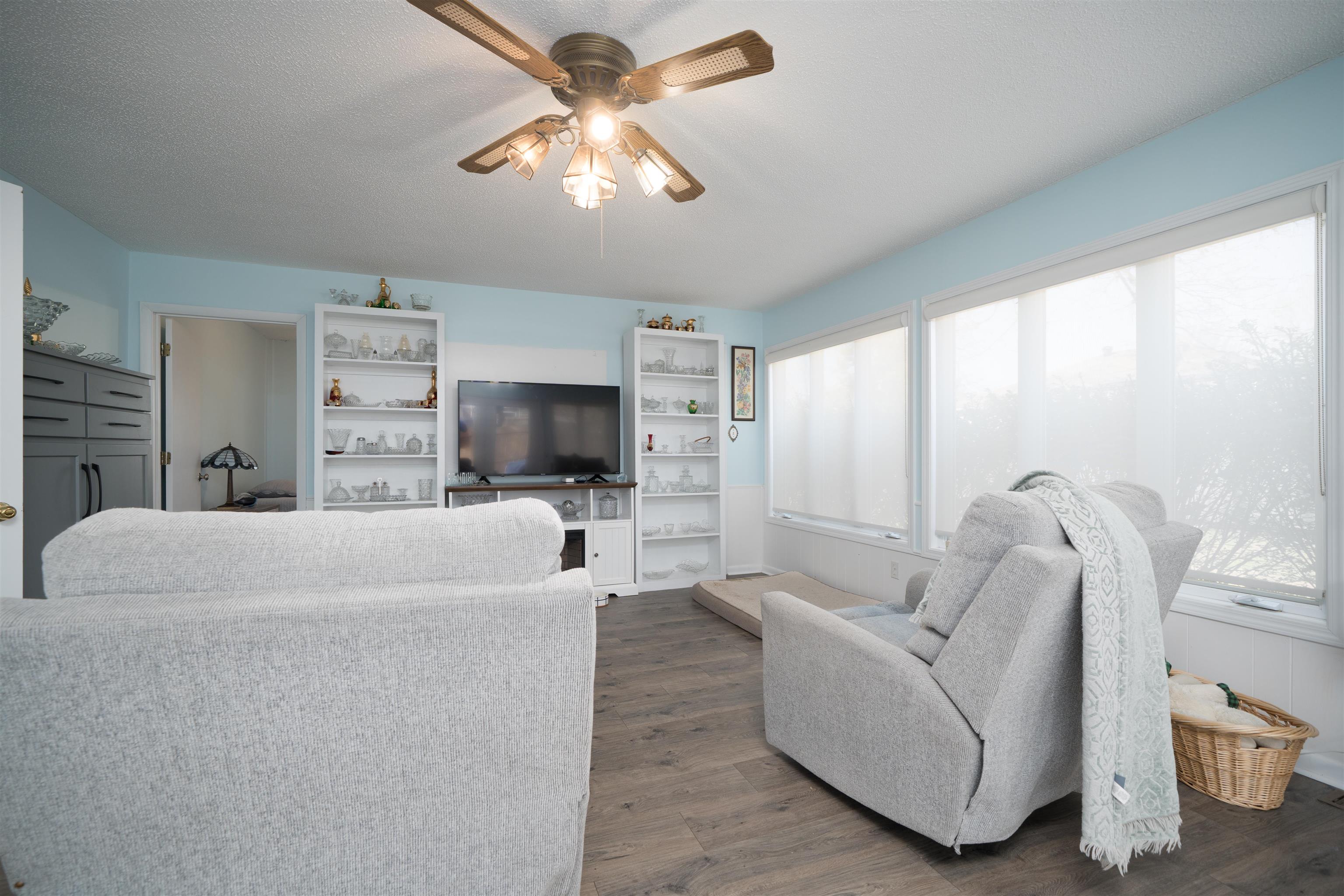 2615 Old Hartford Rd, Owensboro, Kentucky 42303, 4 Bedrooms Bedrooms, ,2 BathroomsBathrooms,Single Family Residence,For Sale,Old Hartford Rd,94446