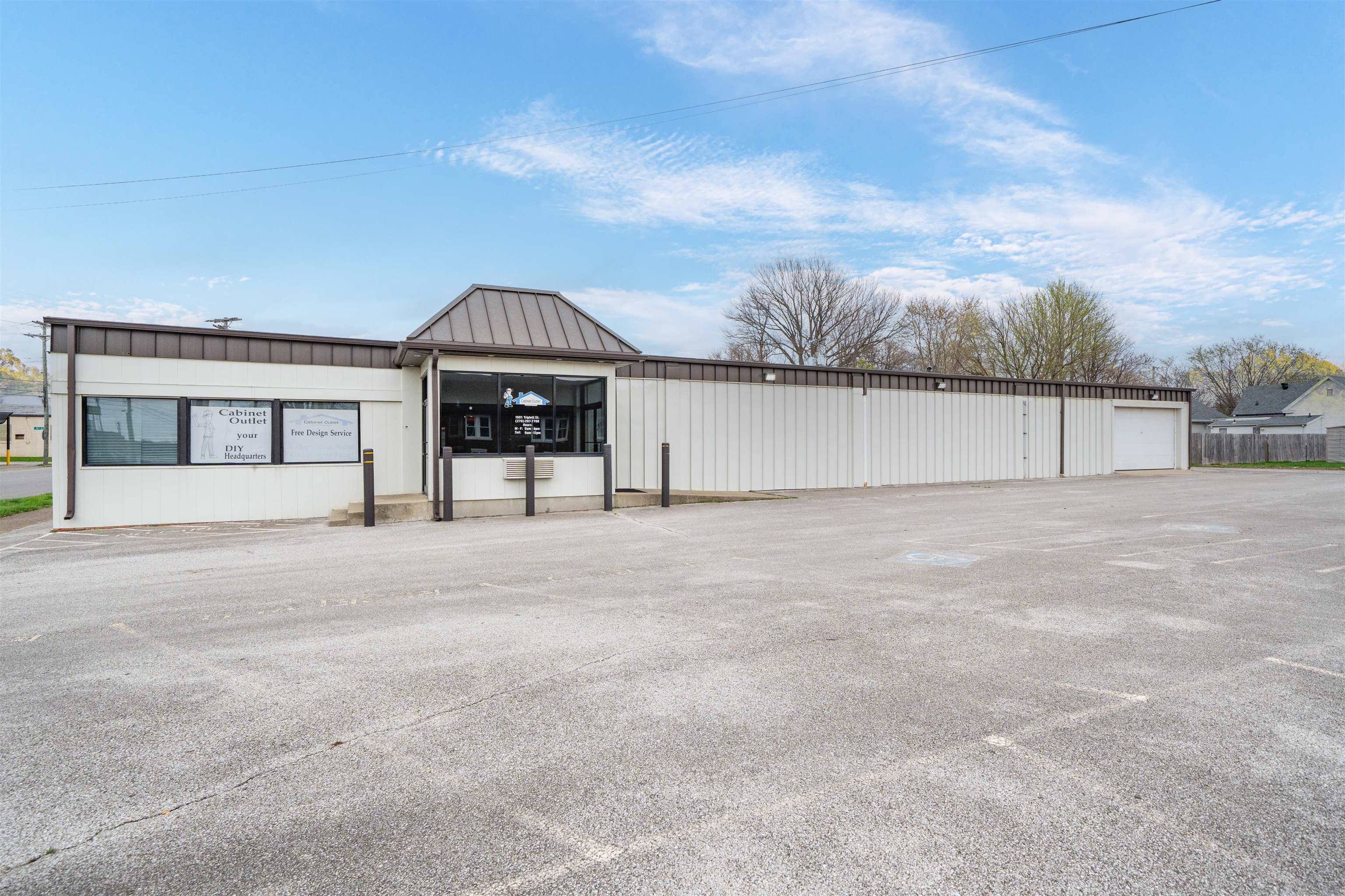 1601 Triplett Street, Owensboro, Kentucky 42303, ,Retail,For Sale,Triplett Street,94448