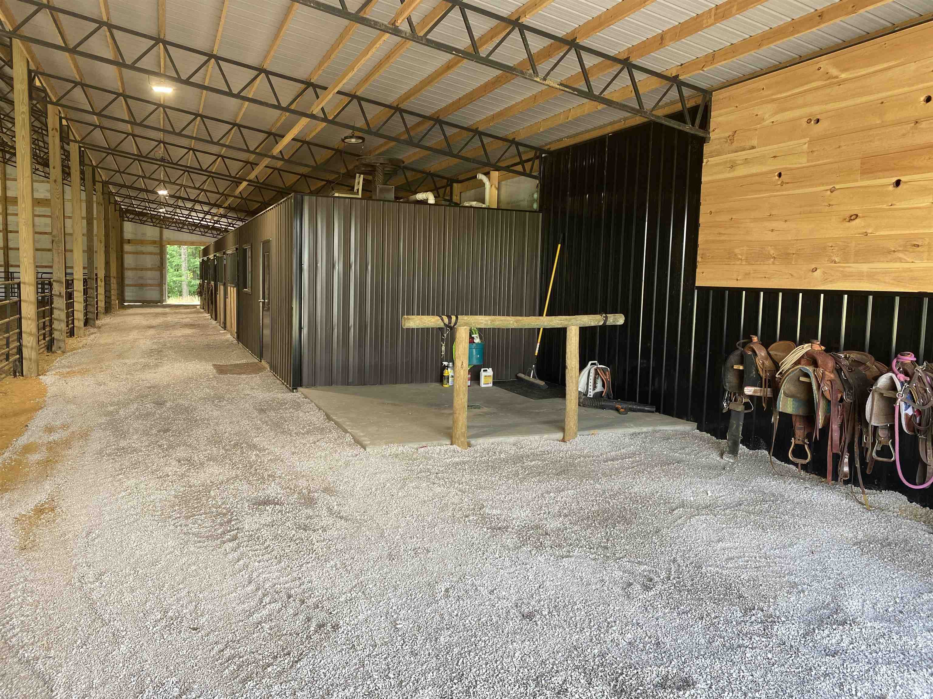 1360 Yelvington Knottsville Road, Yelvington, Kentucky 42355, ,Ranch,For Sale,Yelvington Knottsville Road,94449