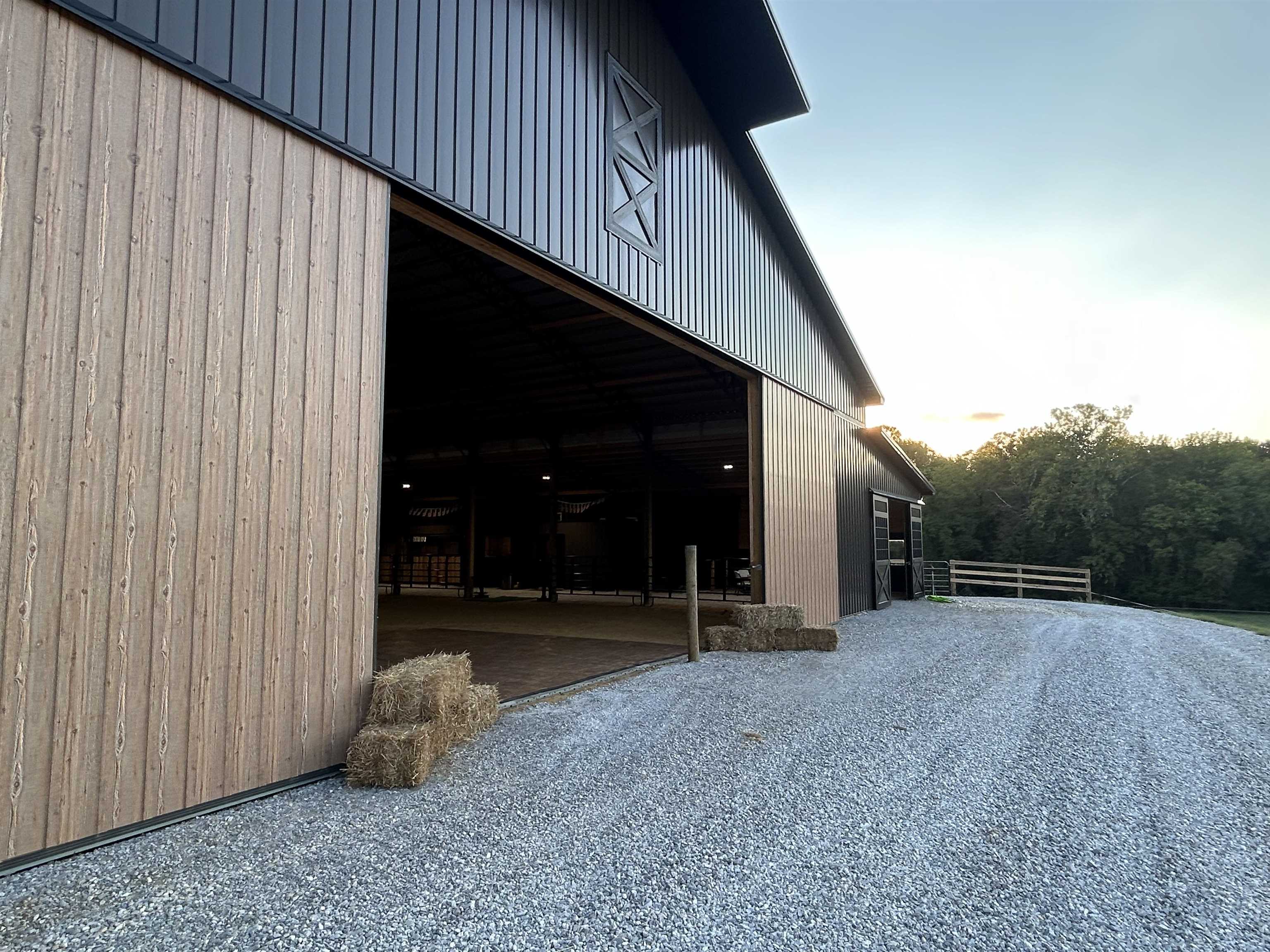 1360 Yelvington Knottsville Road, Yelvington, Kentucky 42355, ,Ranch,For Sale,Yelvington Knottsville Road,94449