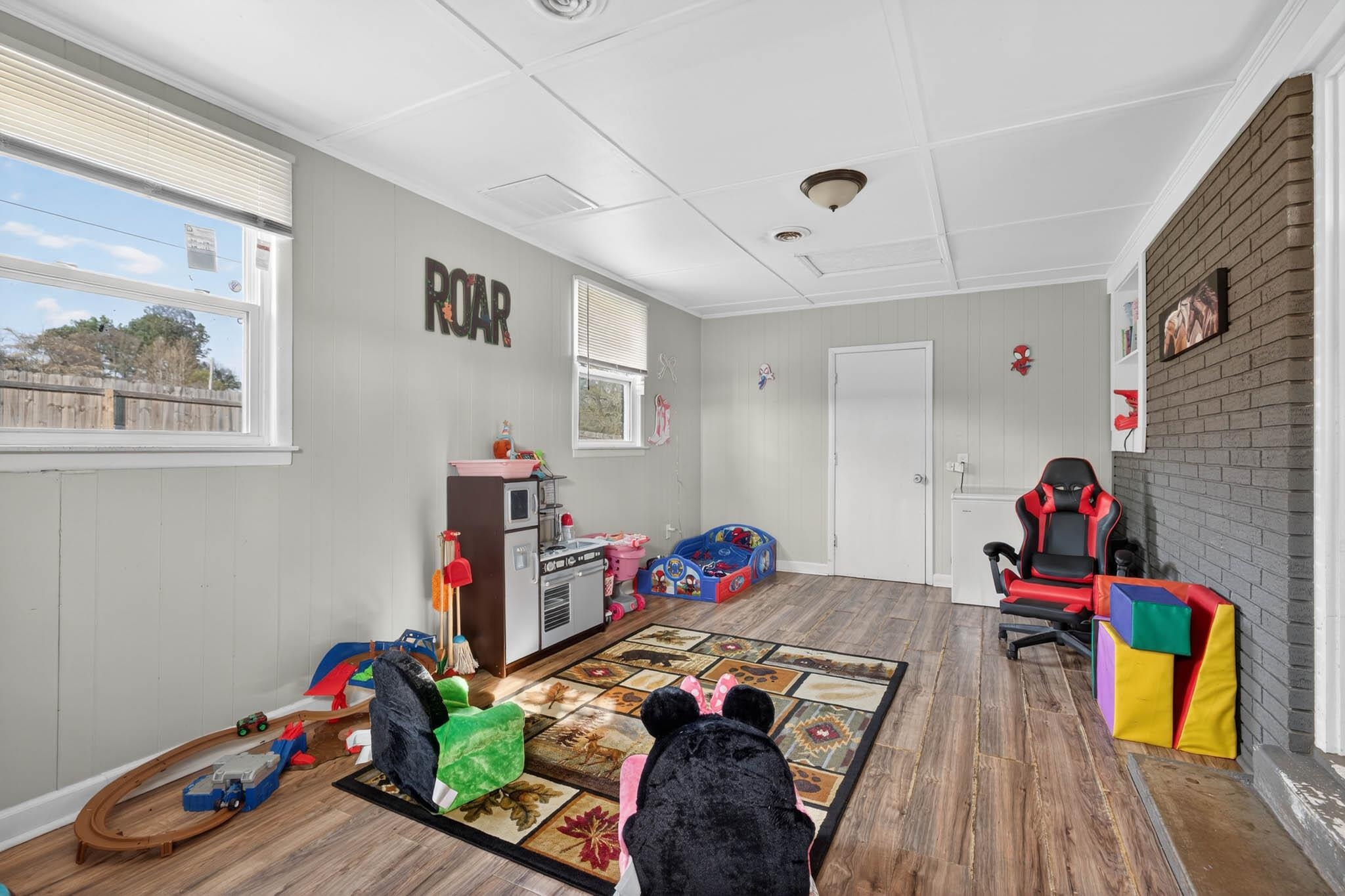 53 Hawesville Rd, Fordsville, Kentucky 42343, 3 Bedrooms Bedrooms, ,1 BathroomBathrooms,Single Family Residence,For Sale,Hawesville Rd,94452