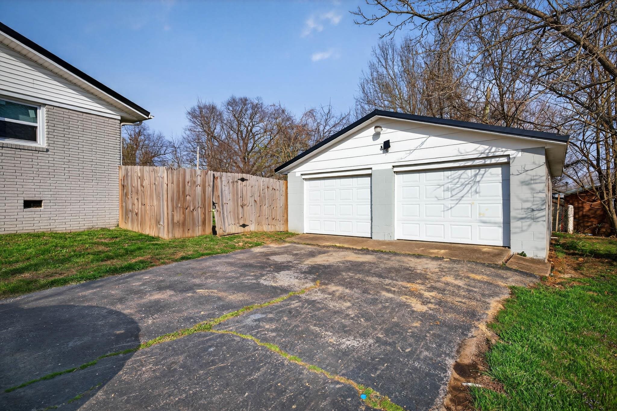 53 Hawesville Rd, Fordsville, Kentucky 42343, 3 Bedrooms Bedrooms, ,1 BathroomBathrooms,Single Family Residence,For Sale,Hawesville Rd,94452