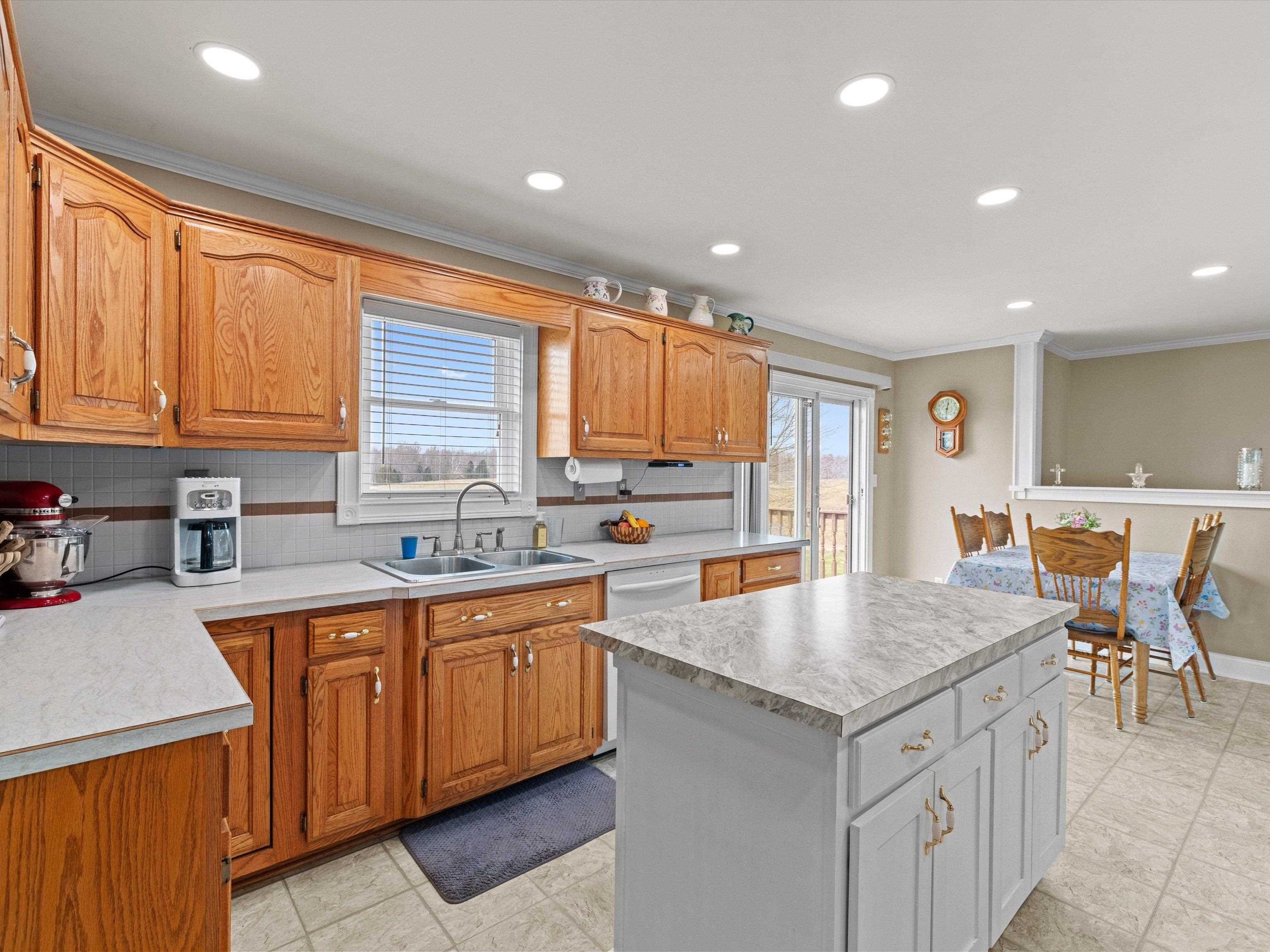 207 Askin Rd, Fordsville, Kentucky 42343, 4 Bedrooms Bedrooms, ,3 BathroomsBathrooms,Single Family Residence,For Sale,Askin Rd,94453