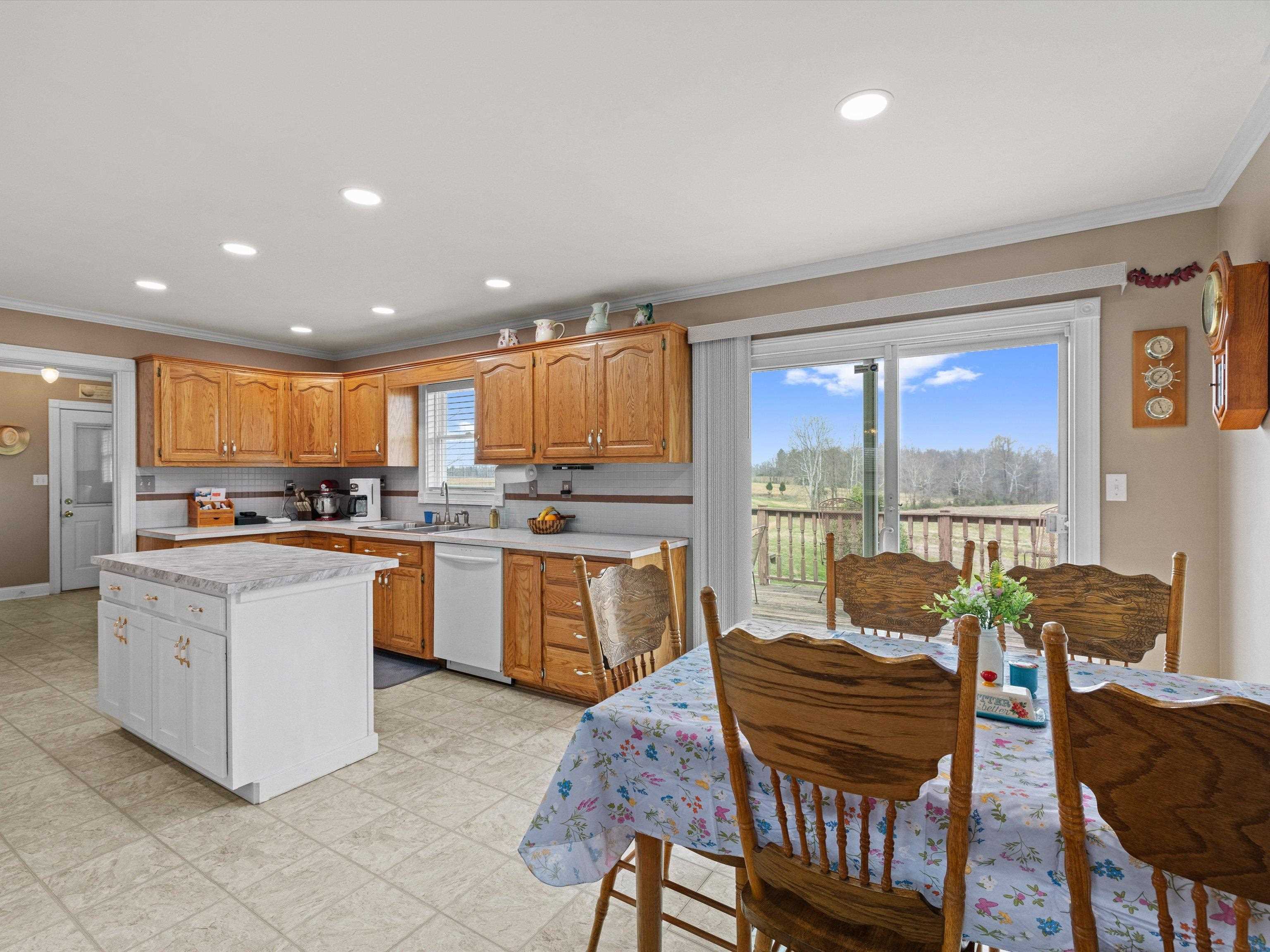 207 Askin Rd, Fordsville, Kentucky 42343, 4 Bedrooms Bedrooms, ,3 BathroomsBathrooms,Single Family Residence,For Sale,Askin Rd,94453