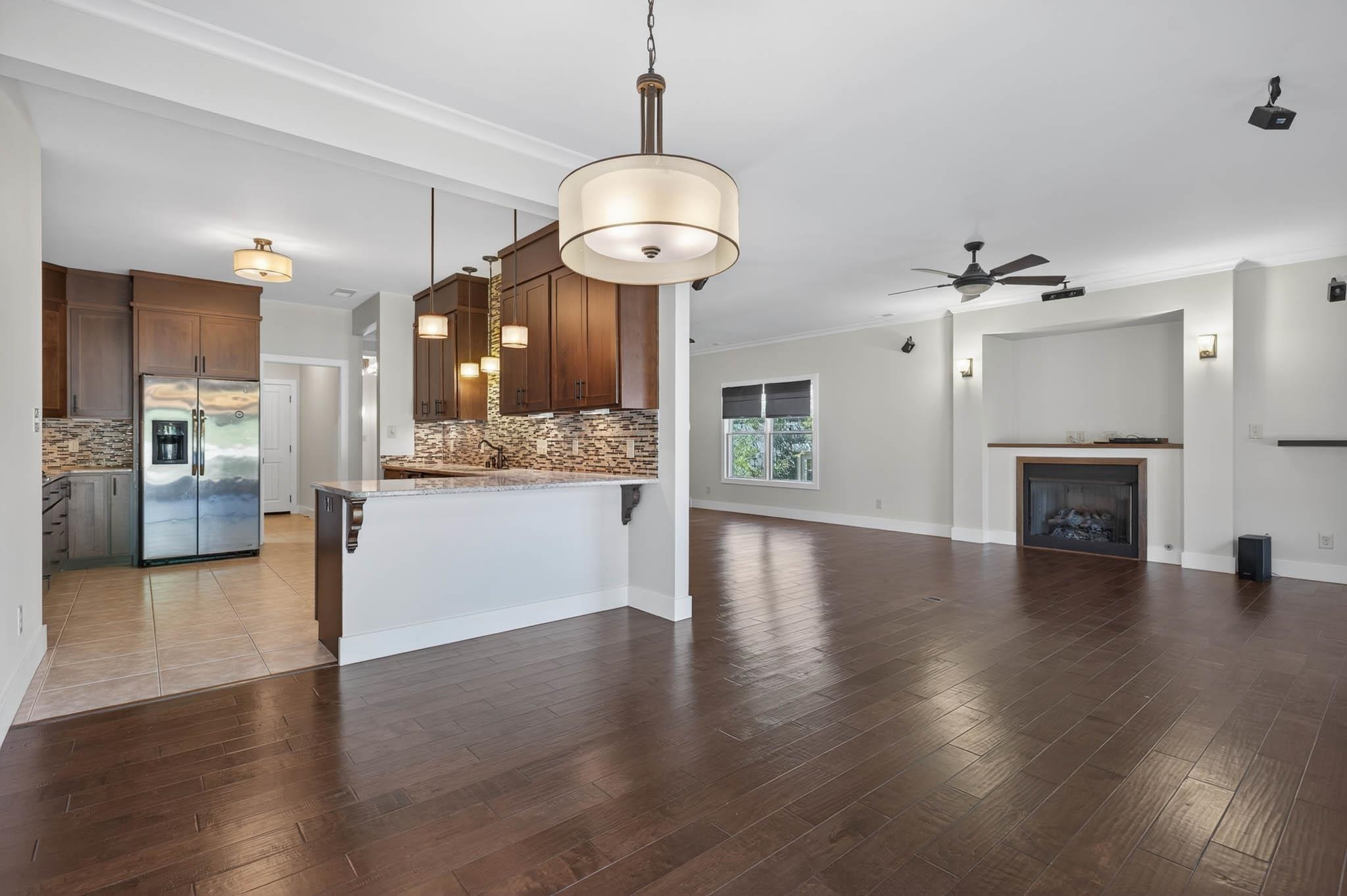 4547 Lake Forest Drive, Owensboro, Kentucky 42303, 4 Bedrooms Bedrooms, ,3 BathroomsBathrooms,Single Family Residence,For Sale,Lake Forest Drive,94455