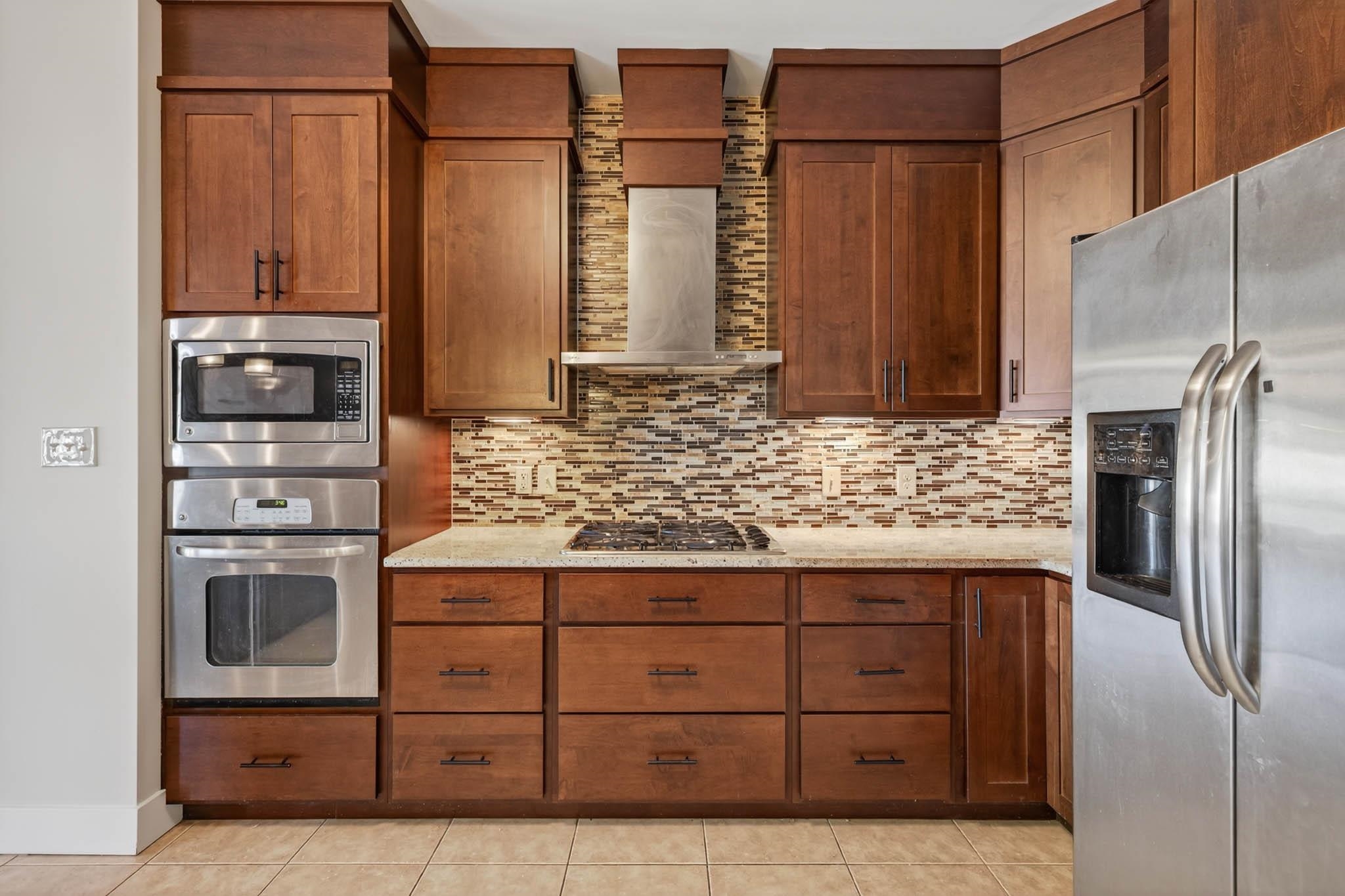 4547 Lake Forest Drive, Owensboro, Kentucky 42303, 4 Bedrooms Bedrooms, ,3 BathroomsBathrooms,Single Family Residence,For Sale,Lake Forest Drive,94455