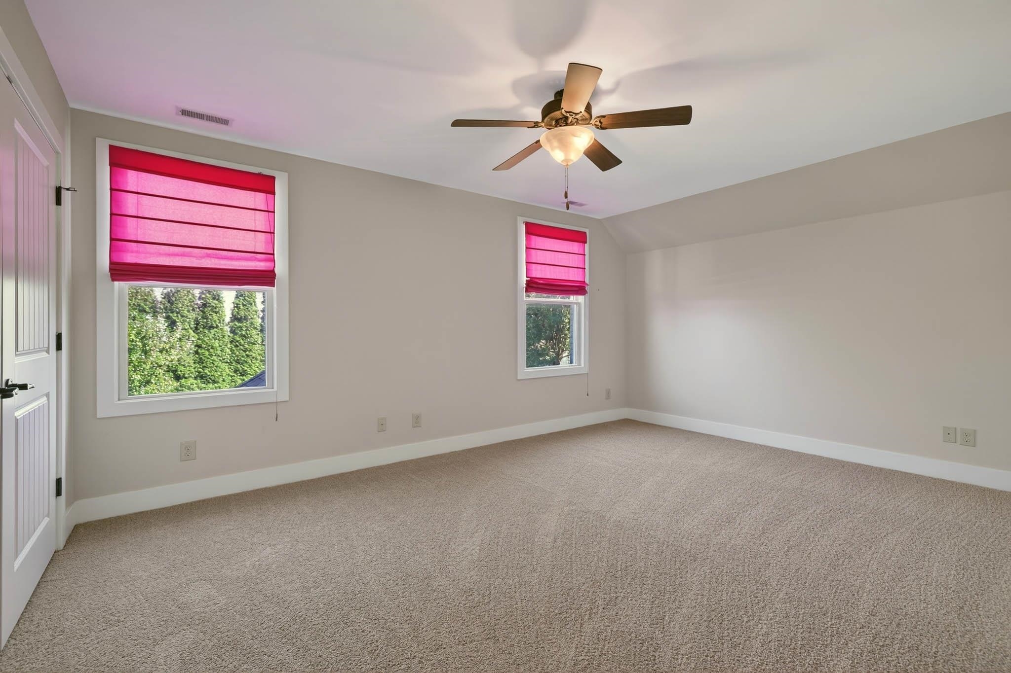 4547 Lake Forest Drive, Owensboro, Kentucky 42303, 4 Bedrooms Bedrooms, ,3 BathroomsBathrooms,Single Family Residence,For Sale,Lake Forest Drive,94455