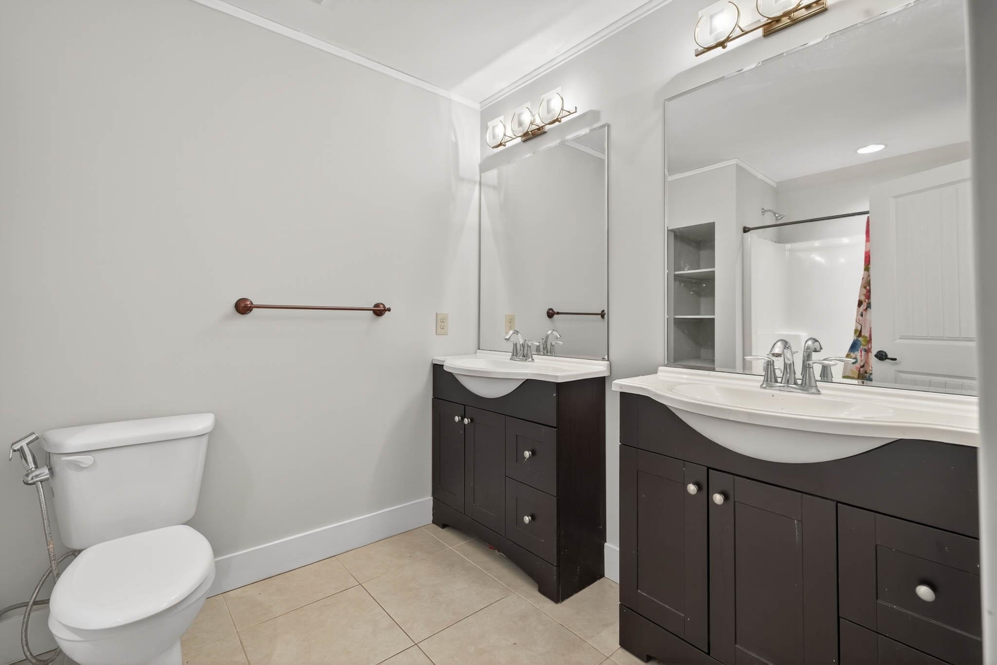 4547 Lake Forest Drive, Owensboro, Kentucky 42303, 4 Bedrooms Bedrooms, ,3 BathroomsBathrooms,Single Family Residence,For Sale,Lake Forest Drive,94455