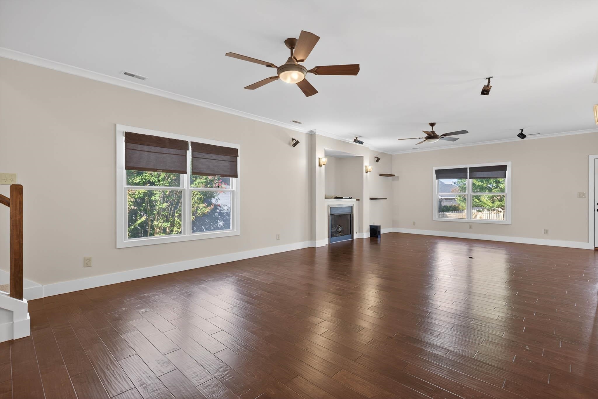 4547 Lake Forest Drive, Owensboro, Kentucky 42303, 4 Bedrooms Bedrooms, ,3 BathroomsBathrooms,Single Family Residence,For Sale,Lake Forest Drive,94455