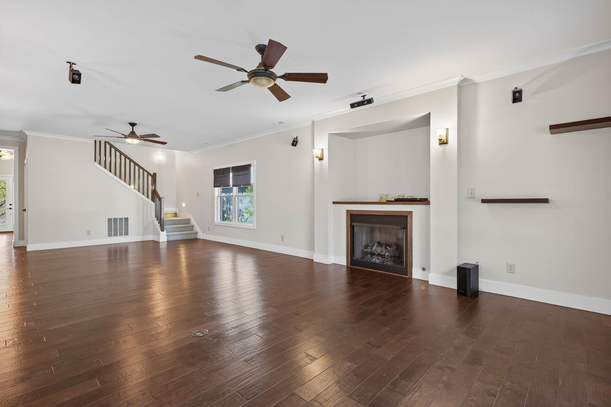 4547 Lake Forest Drive, Owensboro, Kentucky 42303, 4 Bedrooms Bedrooms, ,3 BathroomsBathrooms,Single Family Residence,For Sale,Lake Forest Drive,94455