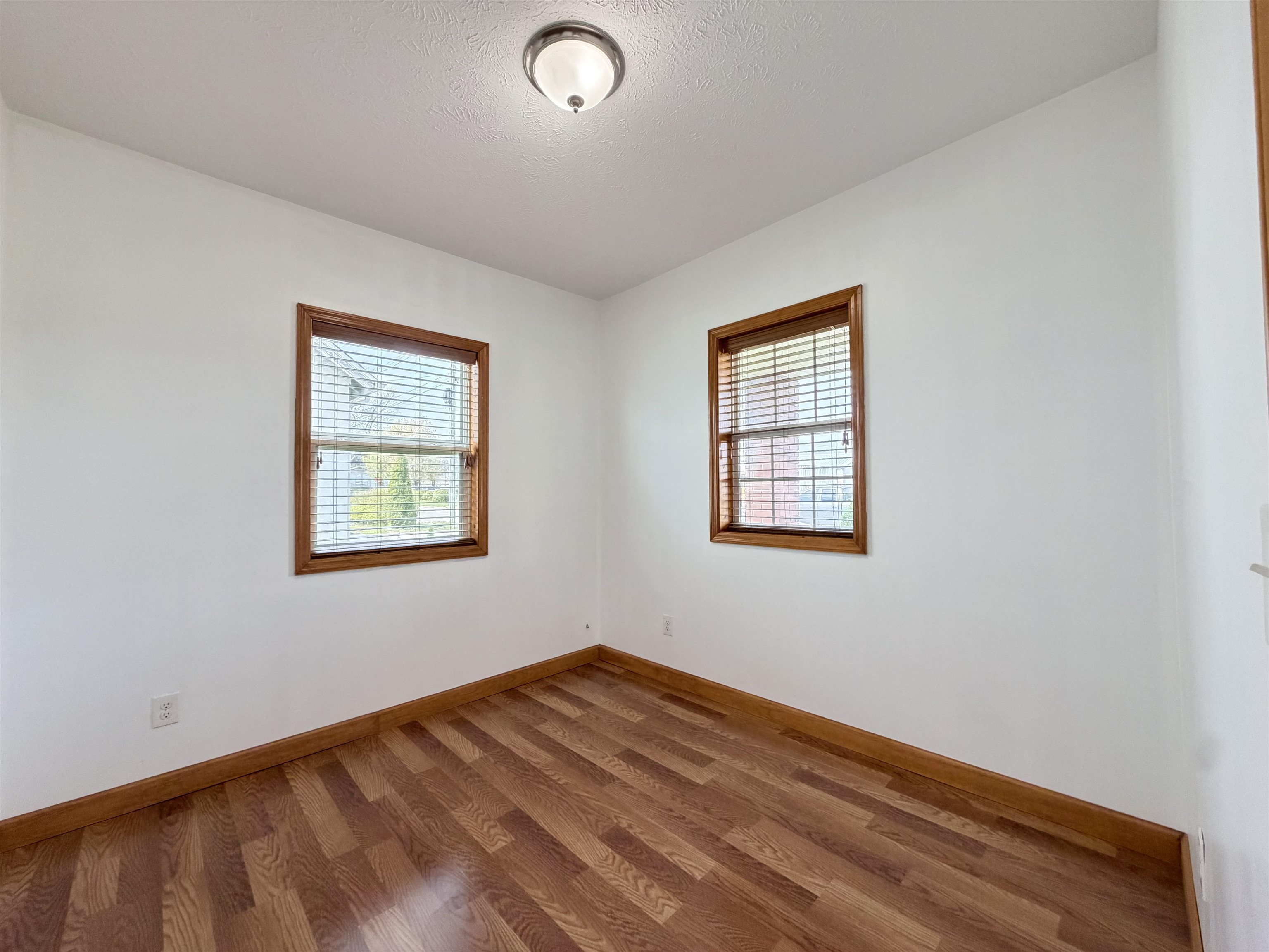 1842 Calhoun Street, Owensboro, Kentucky 42301, 3 Bedrooms Bedrooms, ,2 BathroomsBathrooms,Single Family Residence,For Sale,Calhoun Street,94456