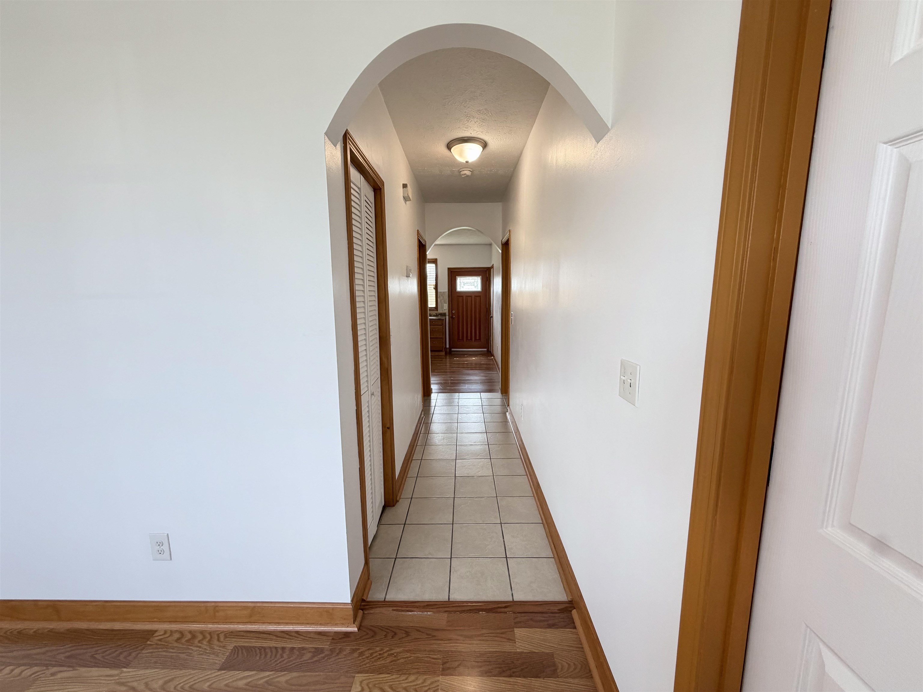 1842 Calhoun Street, Owensboro, Kentucky 42301, 3 Bedrooms Bedrooms, ,2 BathroomsBathrooms,Single Family Residence,For Sale,Calhoun Street,94456