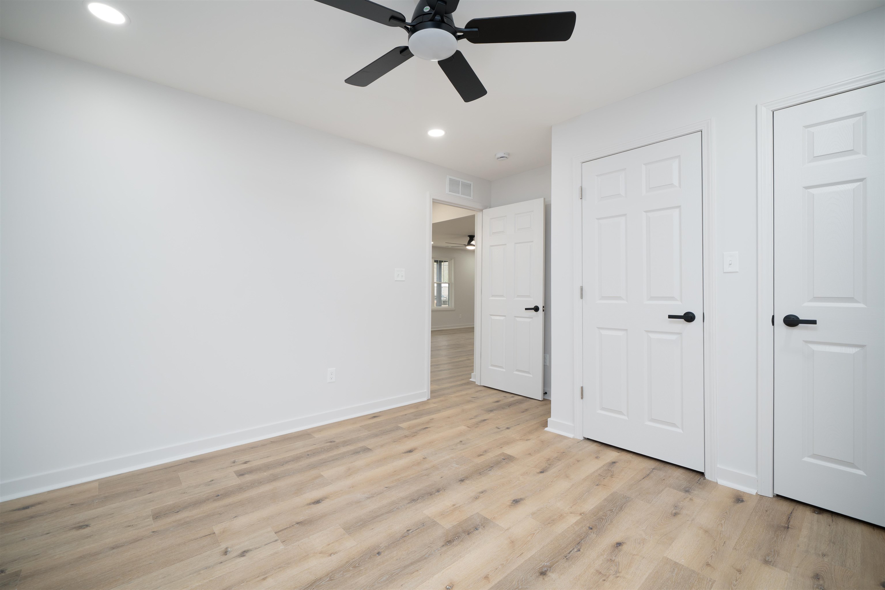 304 W 5th St, Livermore, Kentucky 42352, 3 Bedrooms Bedrooms, ,2 BathroomsBathrooms,Single Family Residence,For Sale,W 5th St,94458