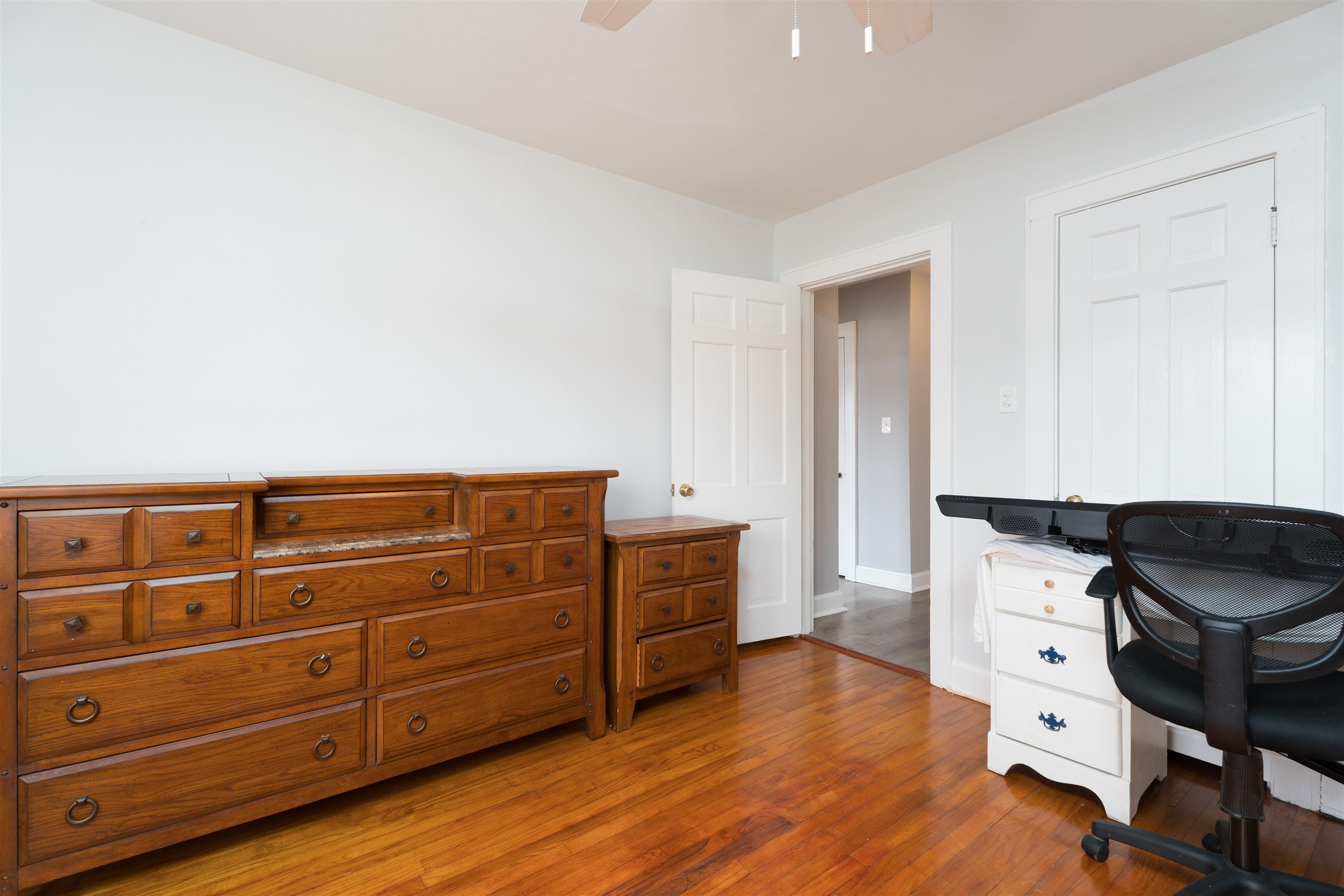 601 22nd Street, Owensboro, Kentucky 42303, 2 Bedrooms Bedrooms, ,1 BathroomBathrooms,Single Family Residence,For Sale,22nd Street,94459