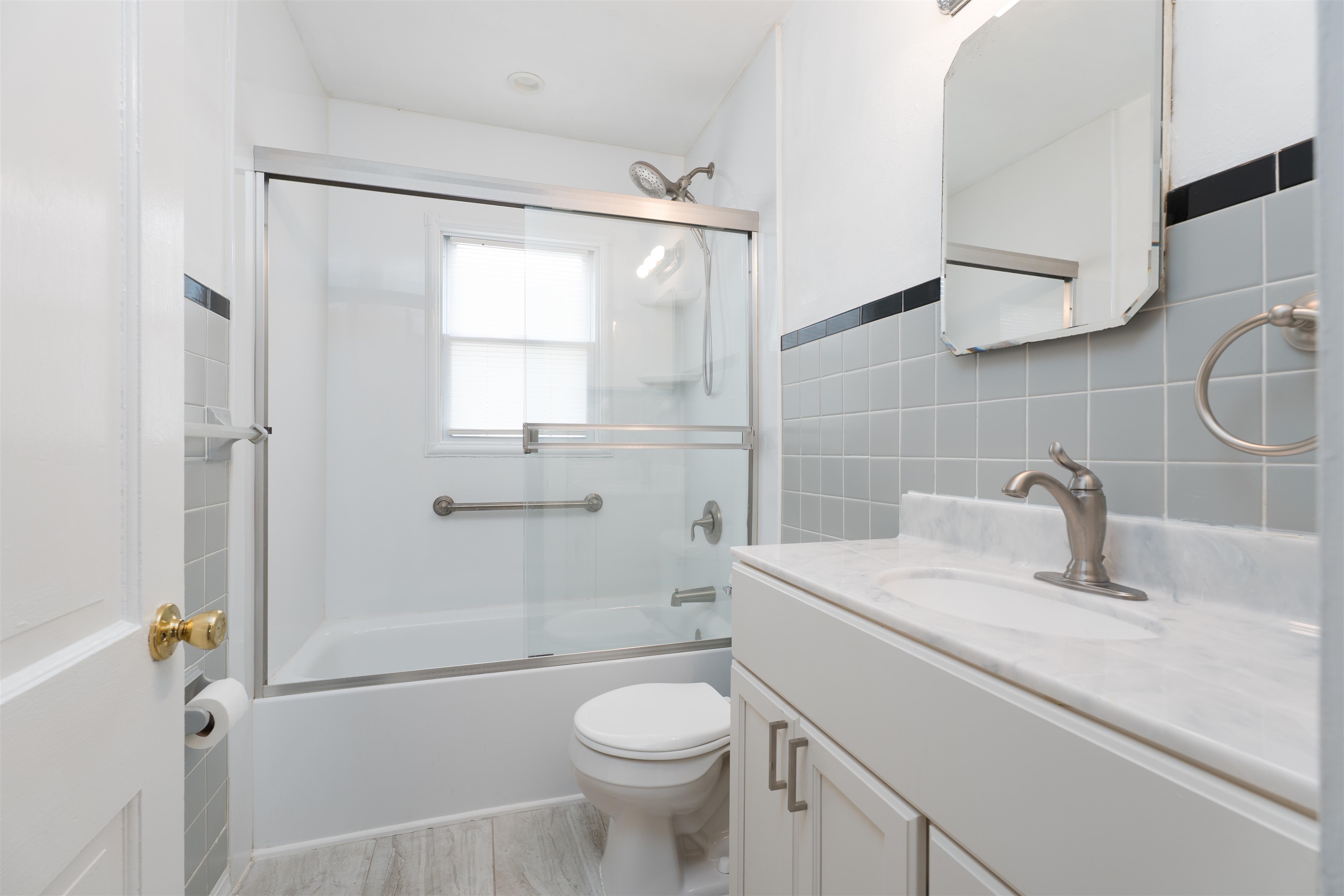 601 22nd Street, Owensboro, Kentucky 42303, 2 Bedrooms Bedrooms, ,1 BathroomBathrooms,Single Family Residence,For Sale,22nd Street,94459