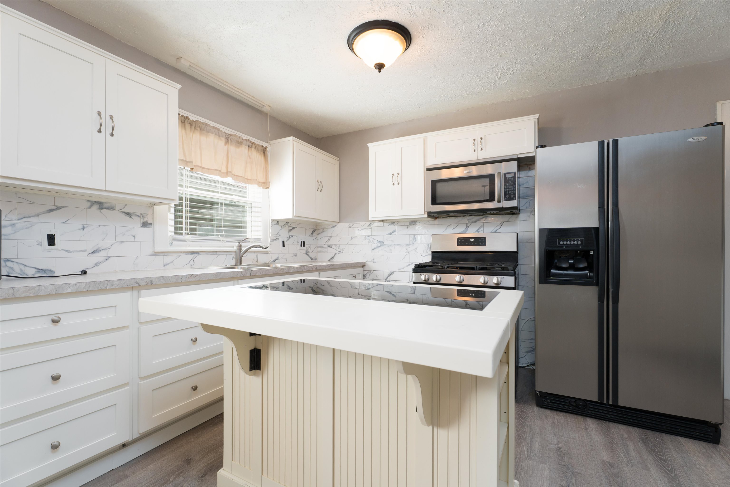 601 22nd Street, Owensboro, Kentucky 42303, 2 Bedrooms Bedrooms, ,1 BathroomBathrooms,Single Family Residence,For Sale,22nd Street,94459