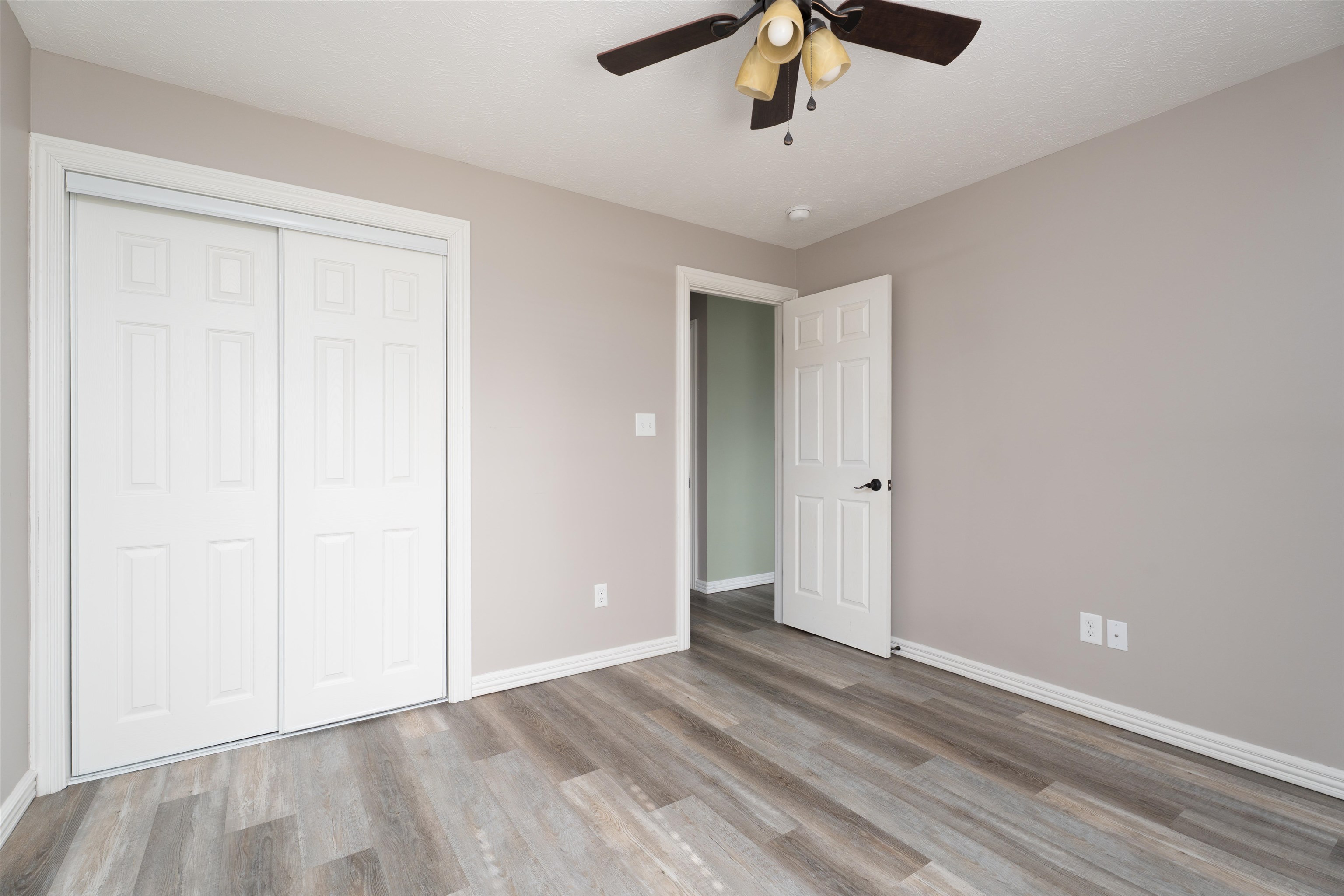 529 Maple Heights Ave., Owensboro, Kentucky 42303, 2 Bedrooms Bedrooms, ,1 BathroomBathrooms,Single Family Residence,For Sale,Maple Heights Ave.,94462